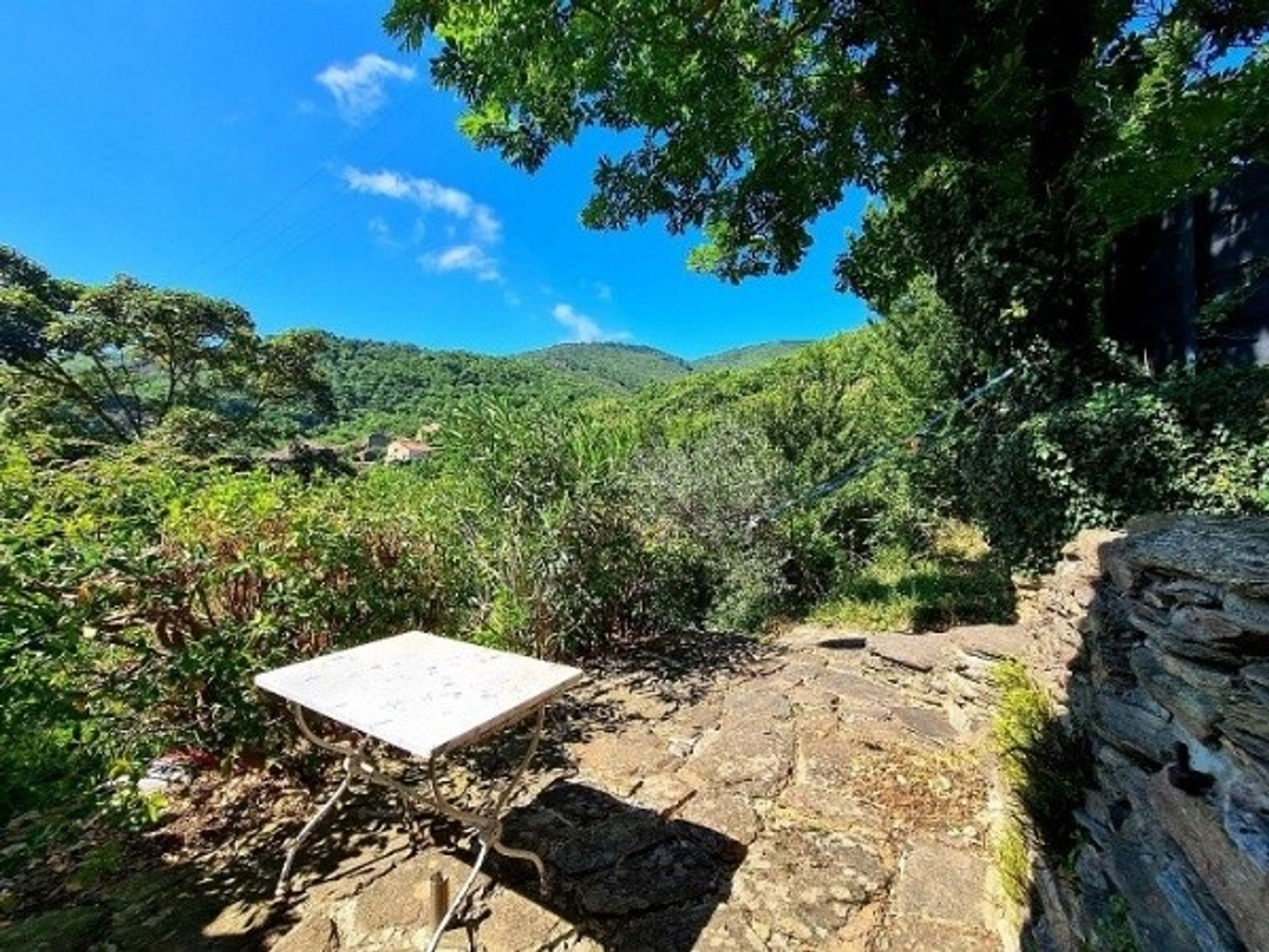 House in Beziers, Occitanie 10074392