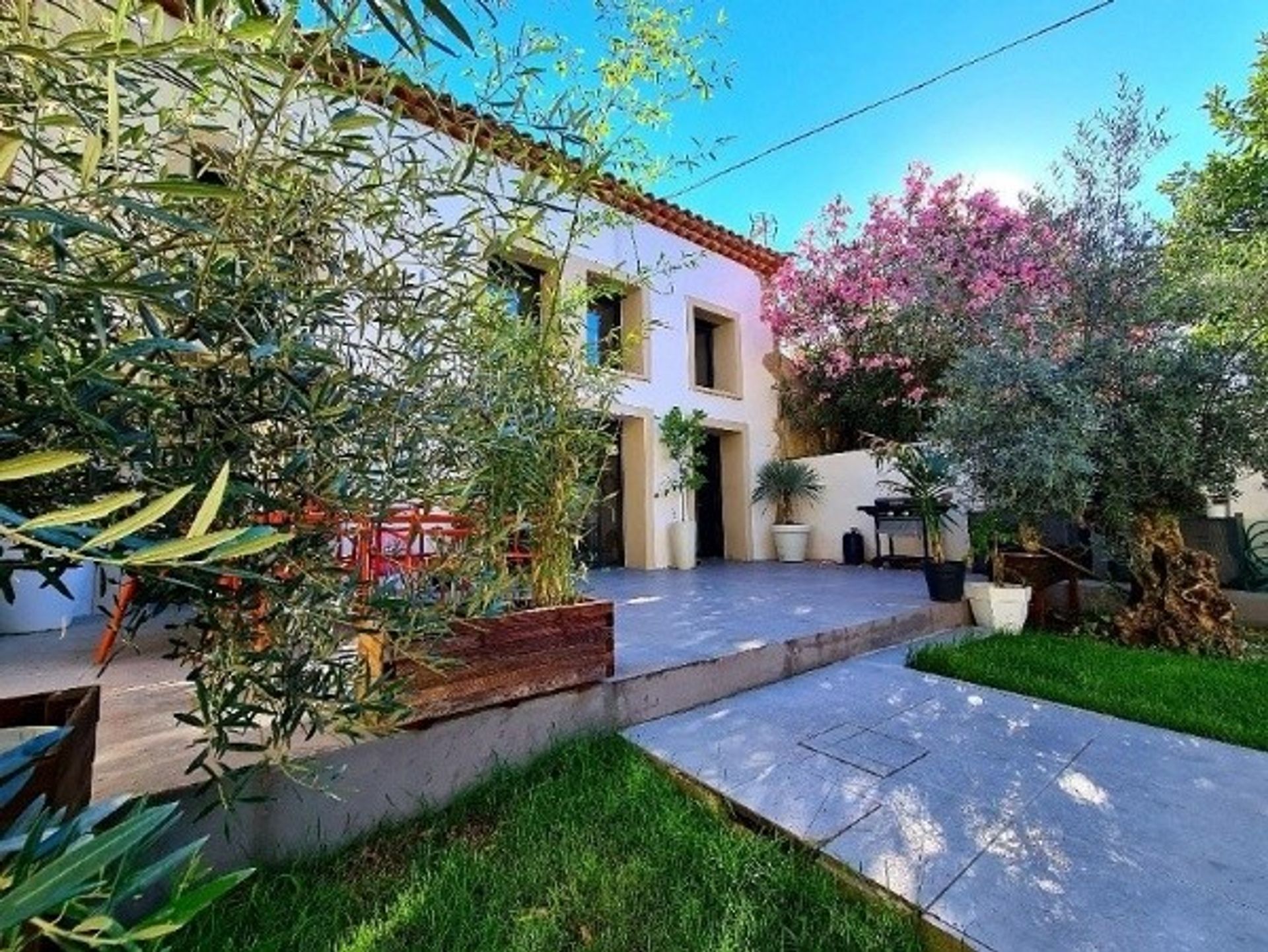 Condominium in Béziers, Occitanië 10074730