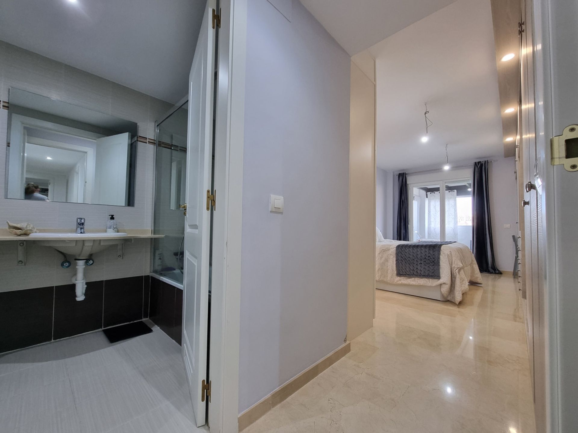 Condominio nel La Duquesa, Costa Del Sol 10075077