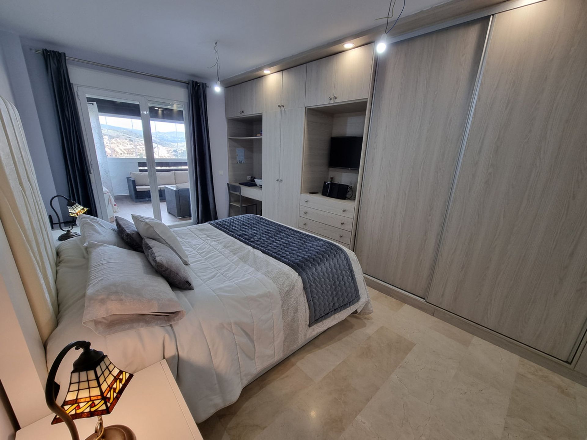 Condominio nel La Duquesa, Costa Del Sol 10075077