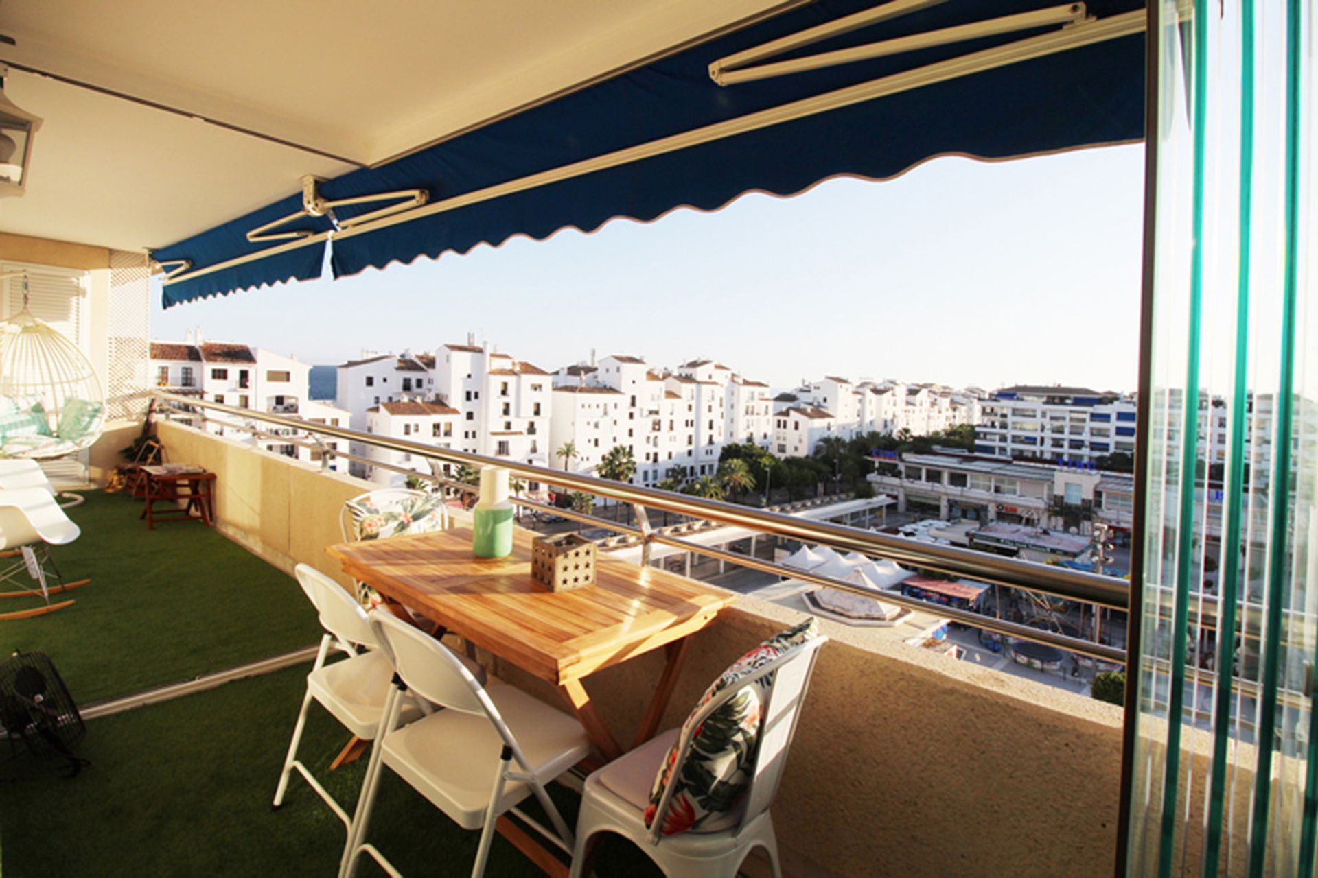 Condominium in El Angel, Andalusia 10075360