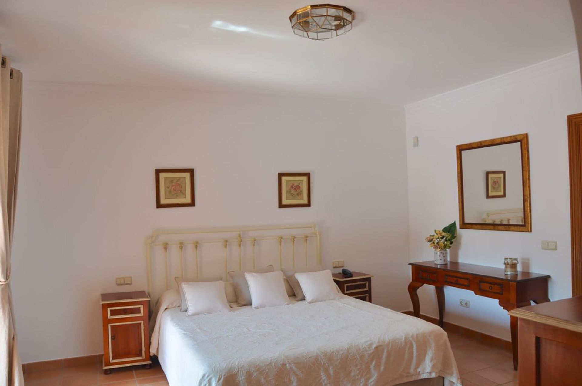 بيت في San Pedro de Alcantara, Costa Del Sol 10075501