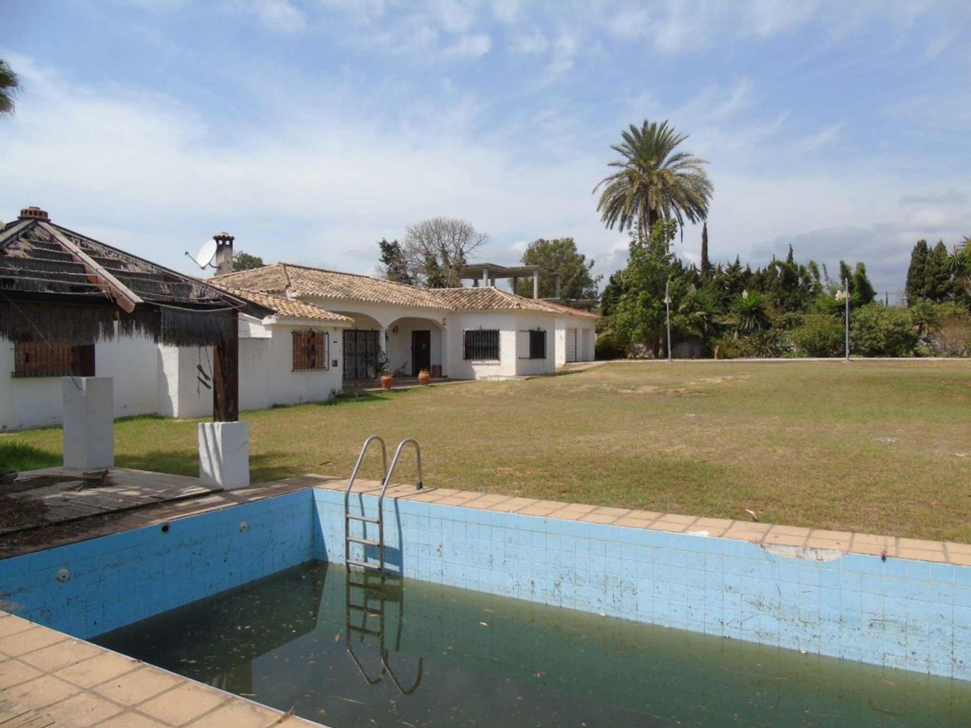 Land in Marbella, Costa Del Sol 10075578