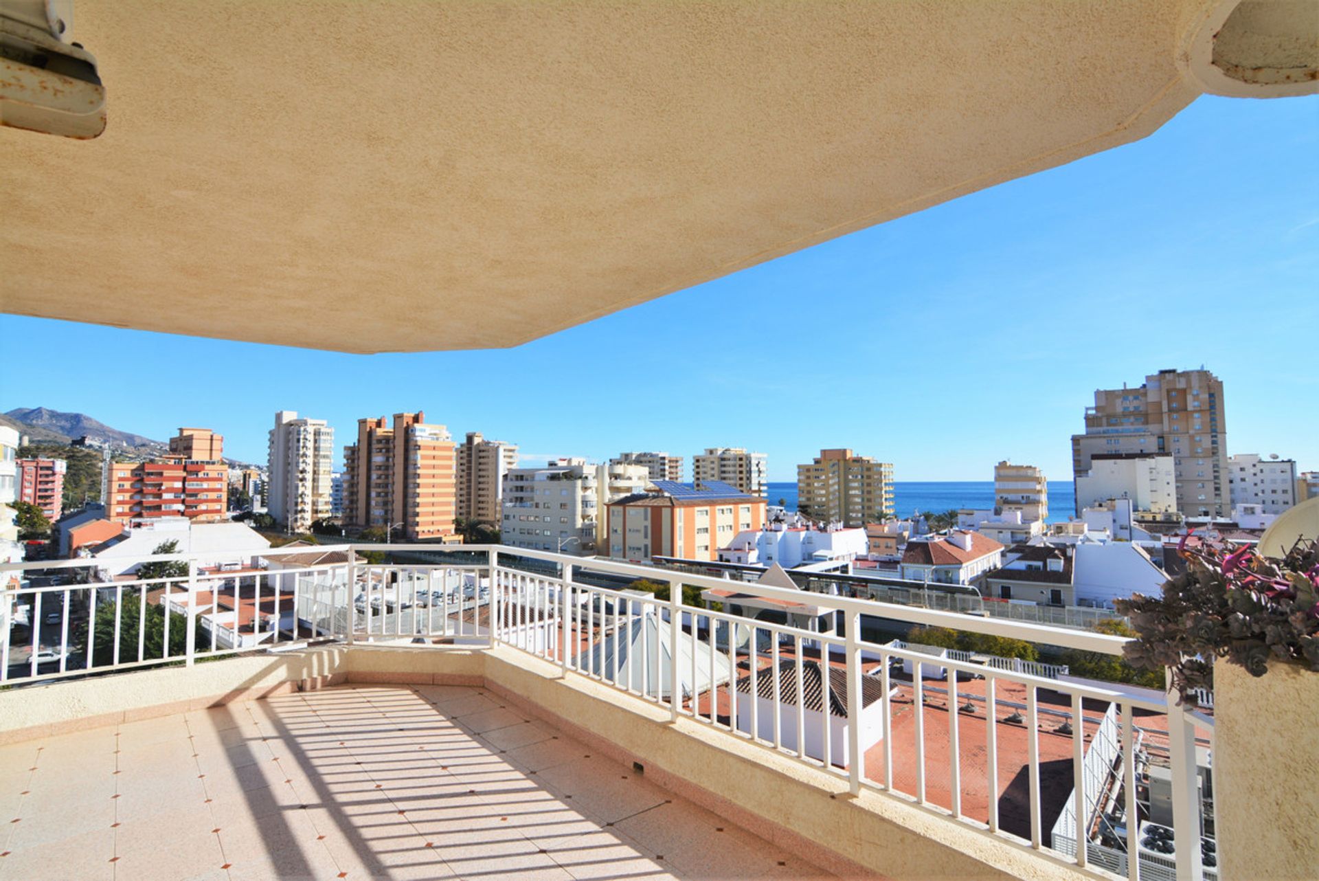 Condominio en Santa Fe de los Boliches, Andalucía 10075671