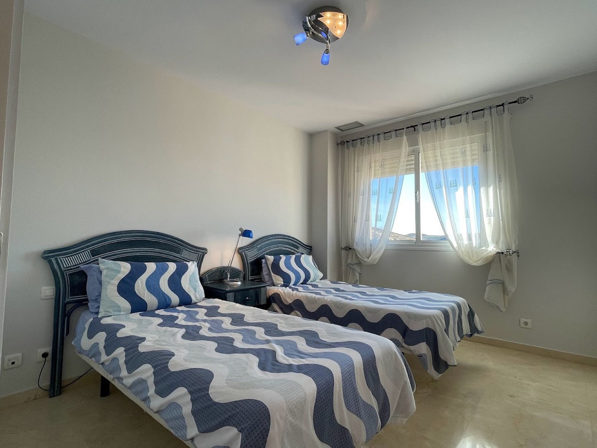 Квартира в Manilva, Costa Del Sol 10075776