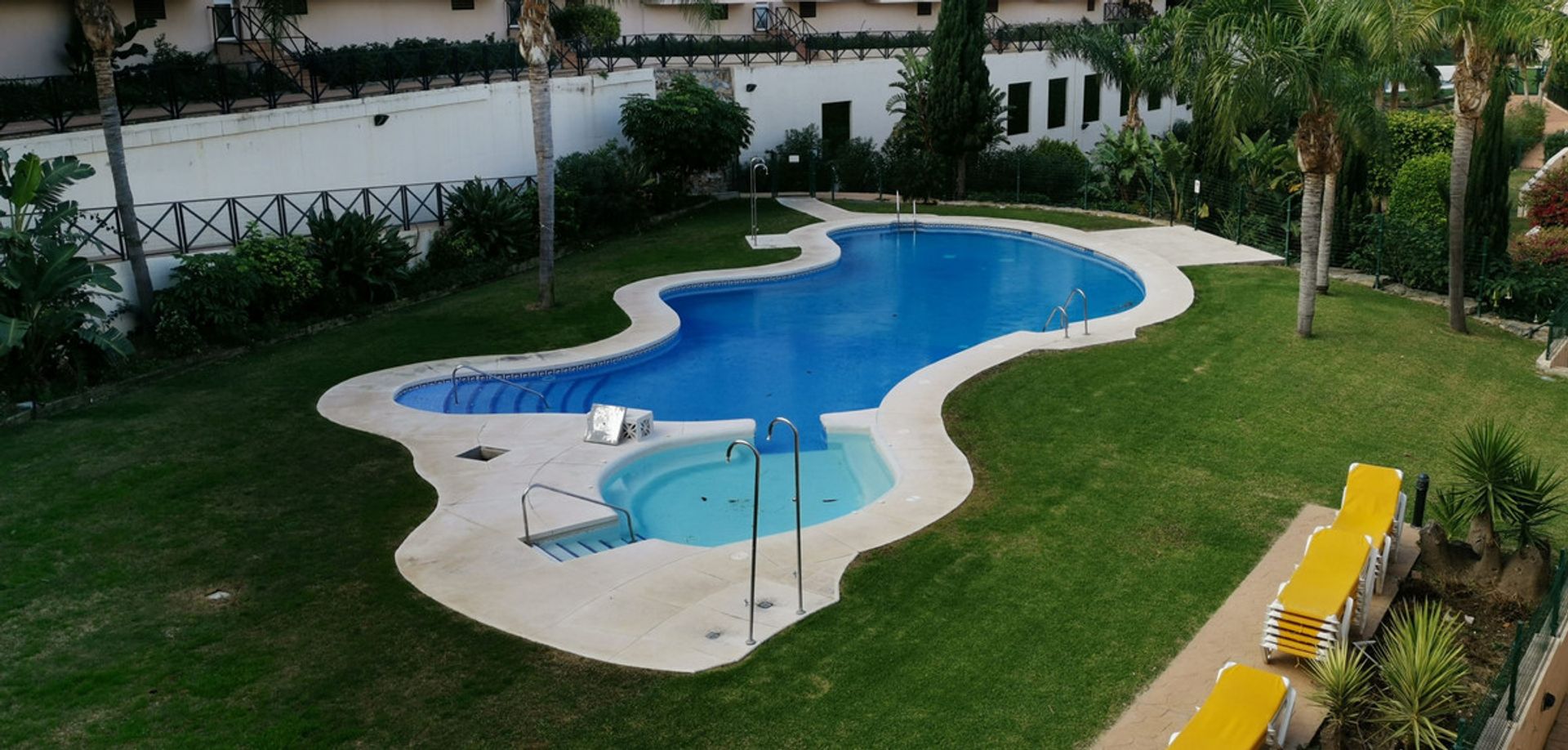 Condominium in Manilva, Costa Del Sol 10075776