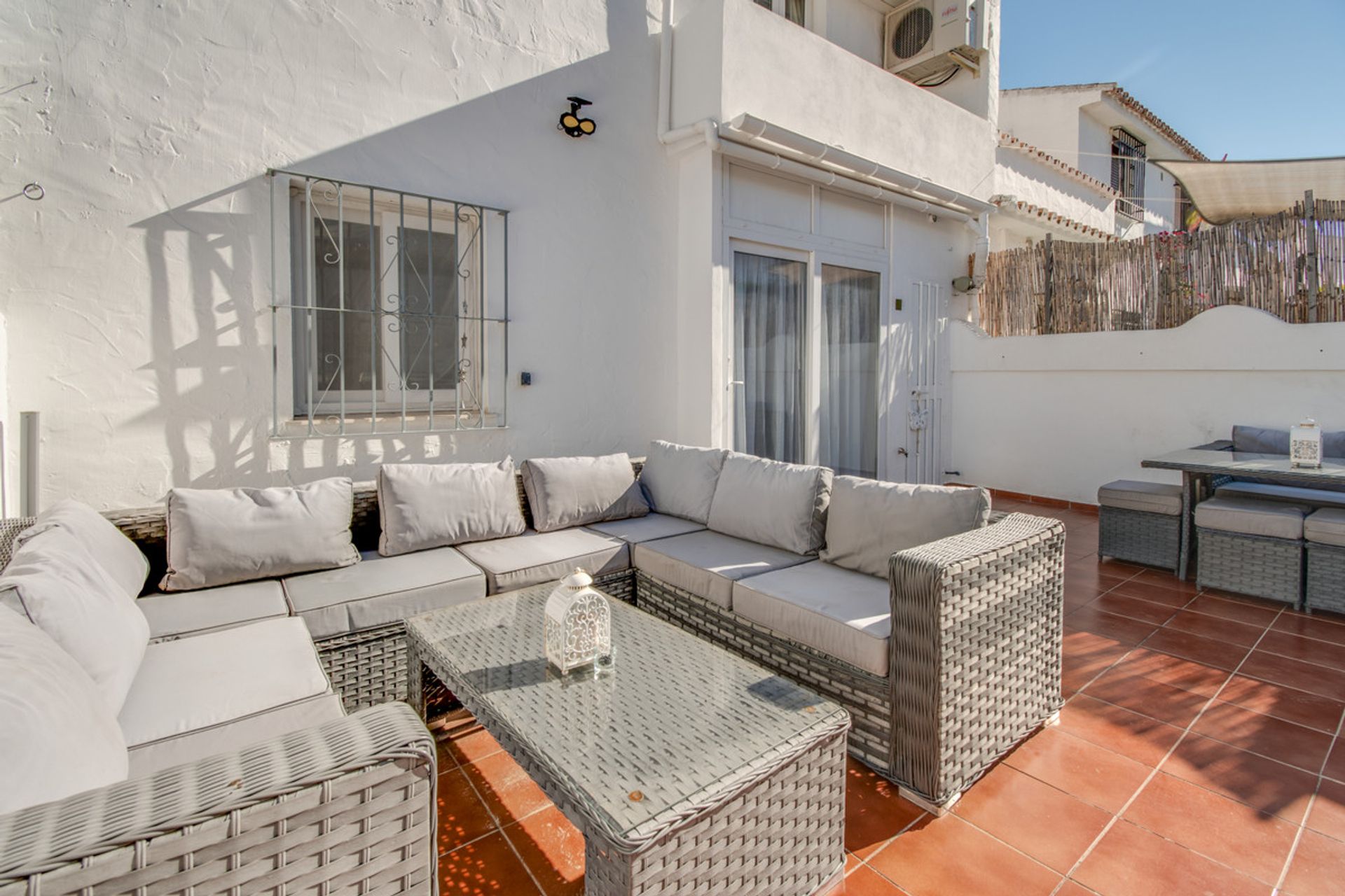 Huis in New Golden Mile, Costa Del Sol 10076092