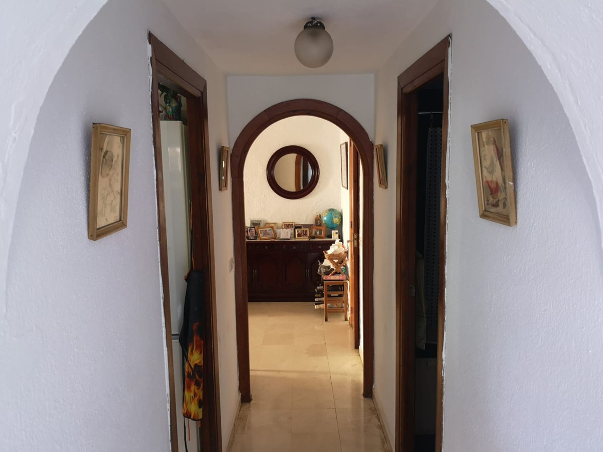 House in Marbella, Costa Del Sol 10076362