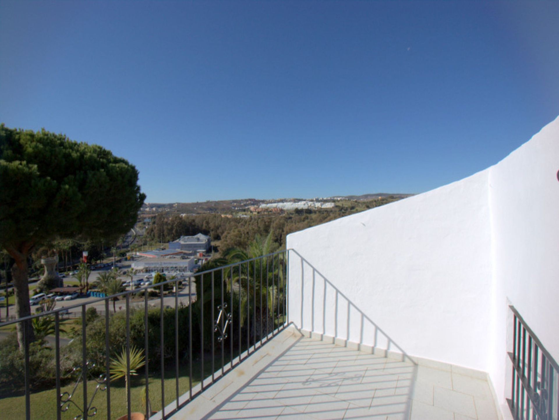 Dom w Casares, Costa Del Sol 10076880