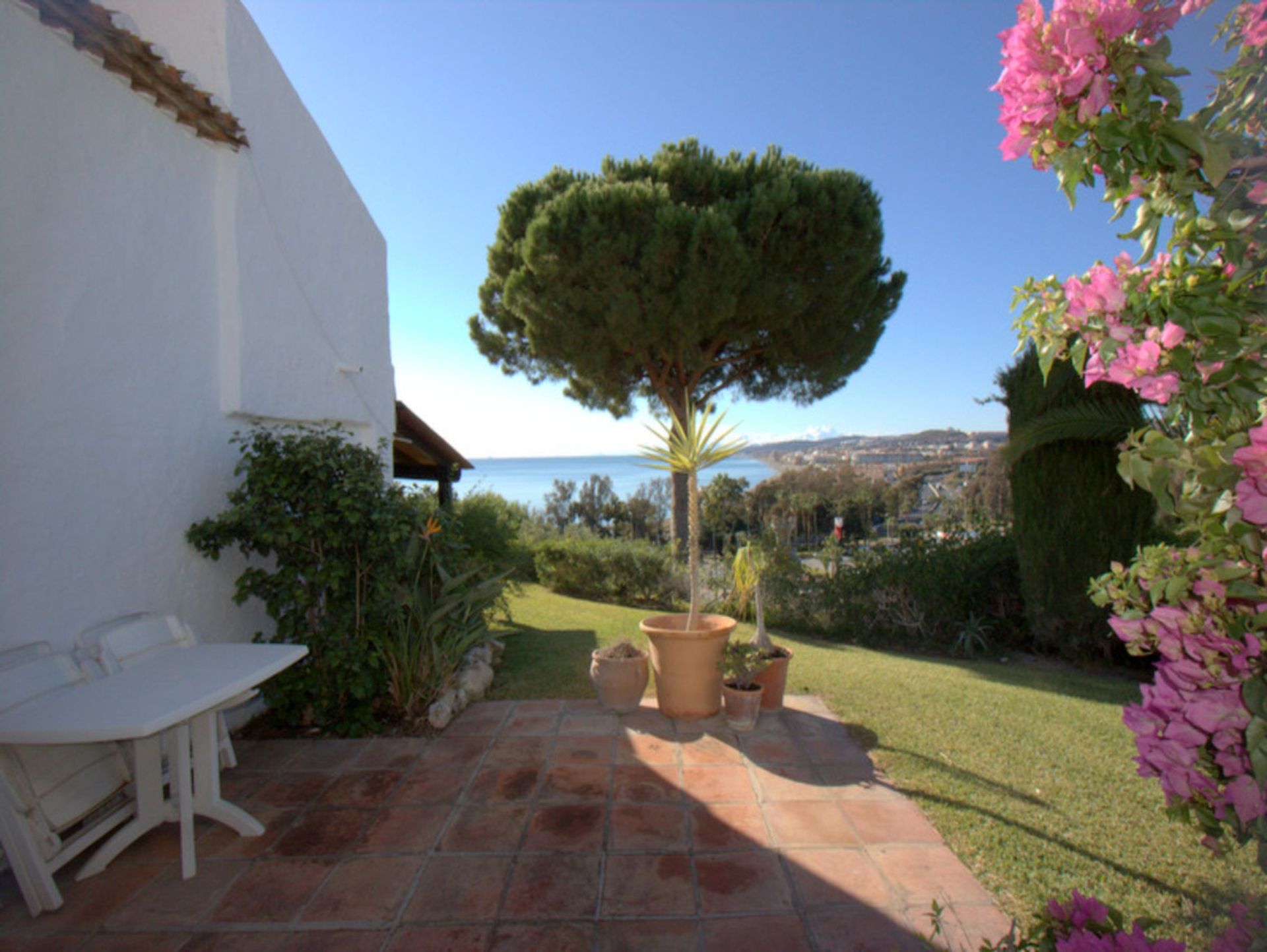 Dom w Casares, Costa Del Sol 10076880