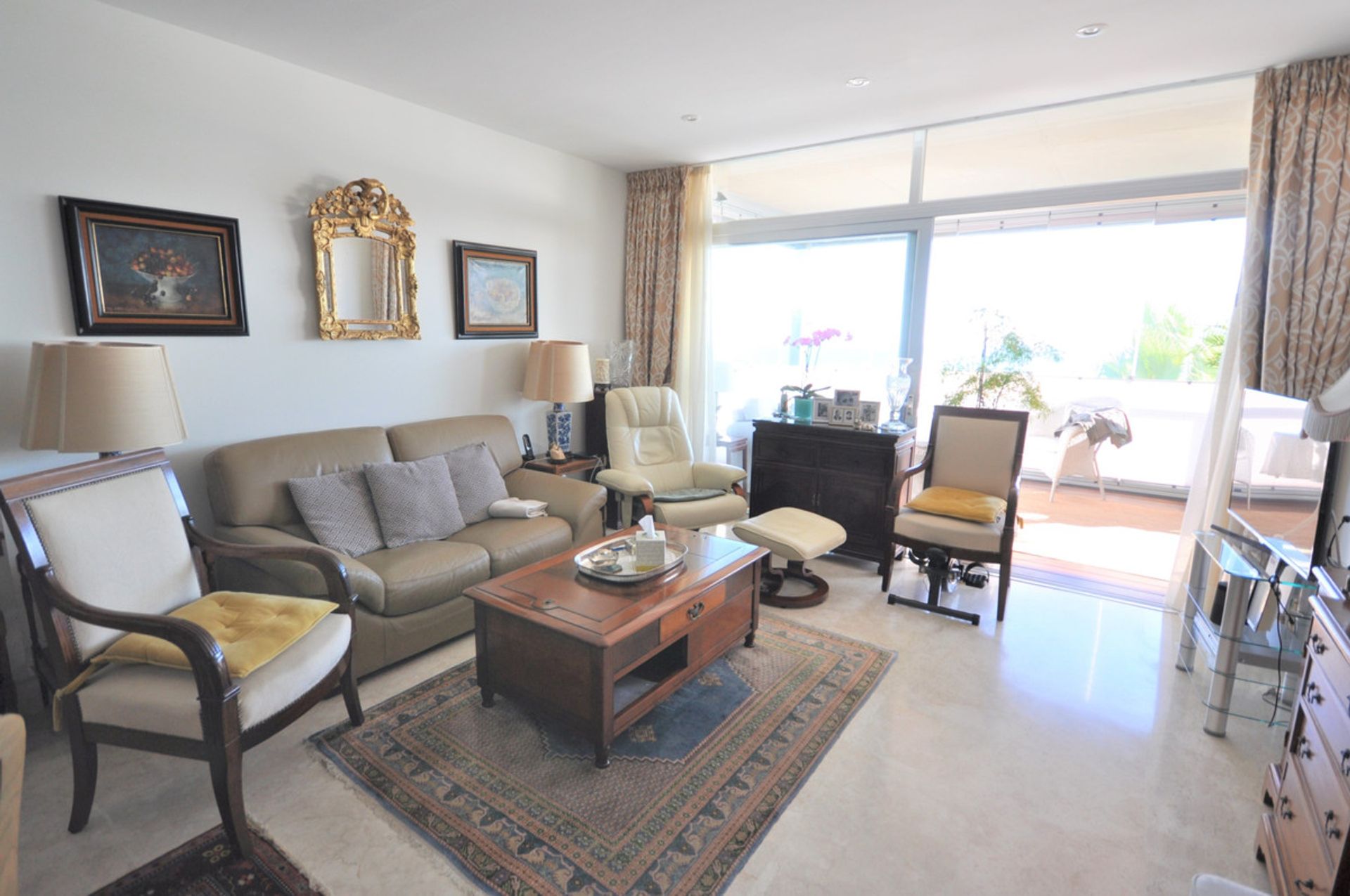 Condominium in Punta Chullera, Costa Del Sol 10076990