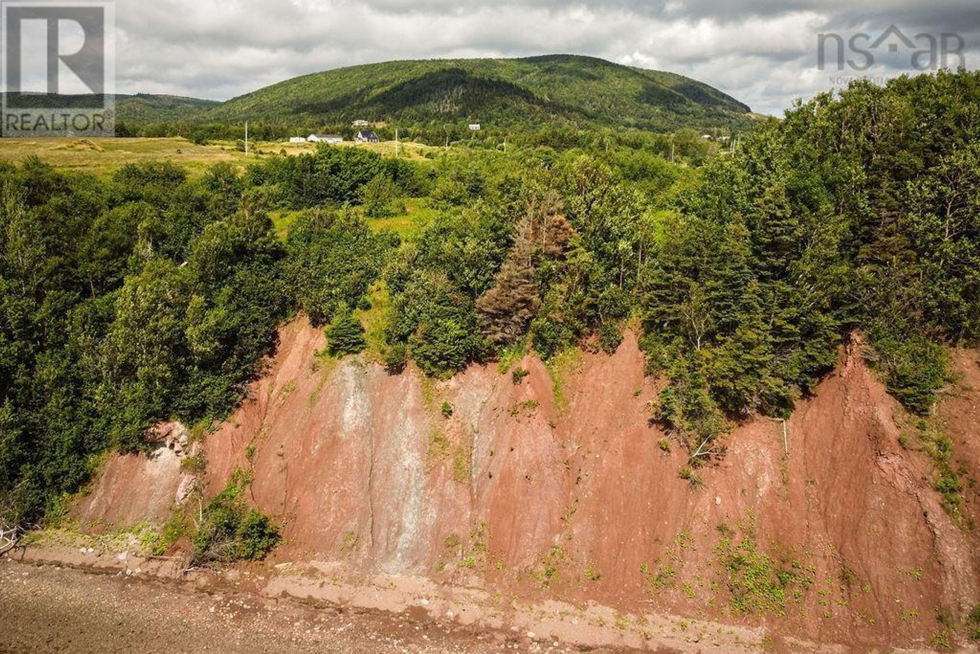 Terra no Mabou, Nova Scotia 10078745