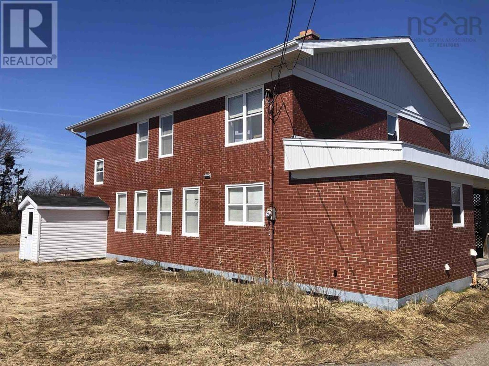 Rumah di Pelabuhan Hawkesbury, Nova Scotia 10078788