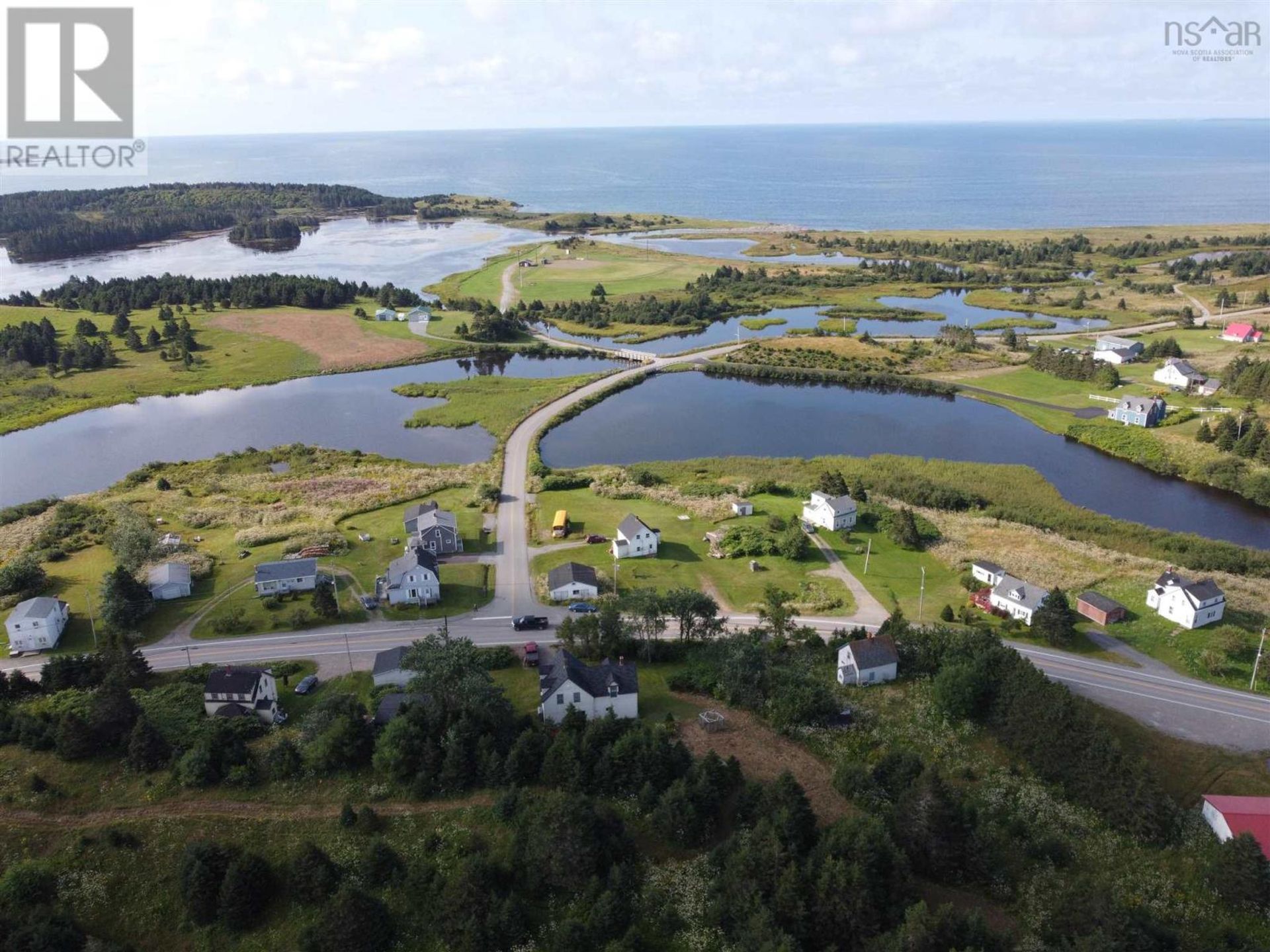 σπίτι σε Baddeck, Nova Scotia 10078804