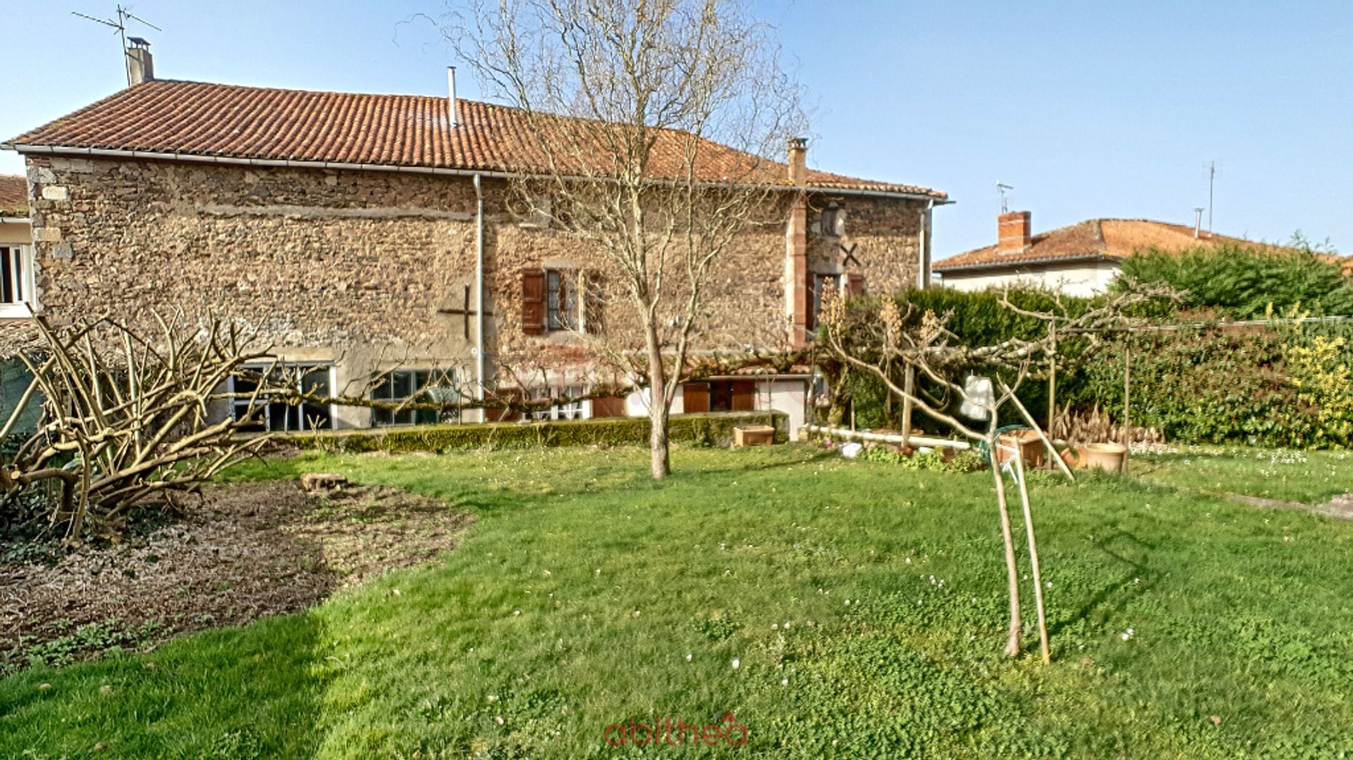 House in Pressignac, Nouvelle-Aquitaine 10080516