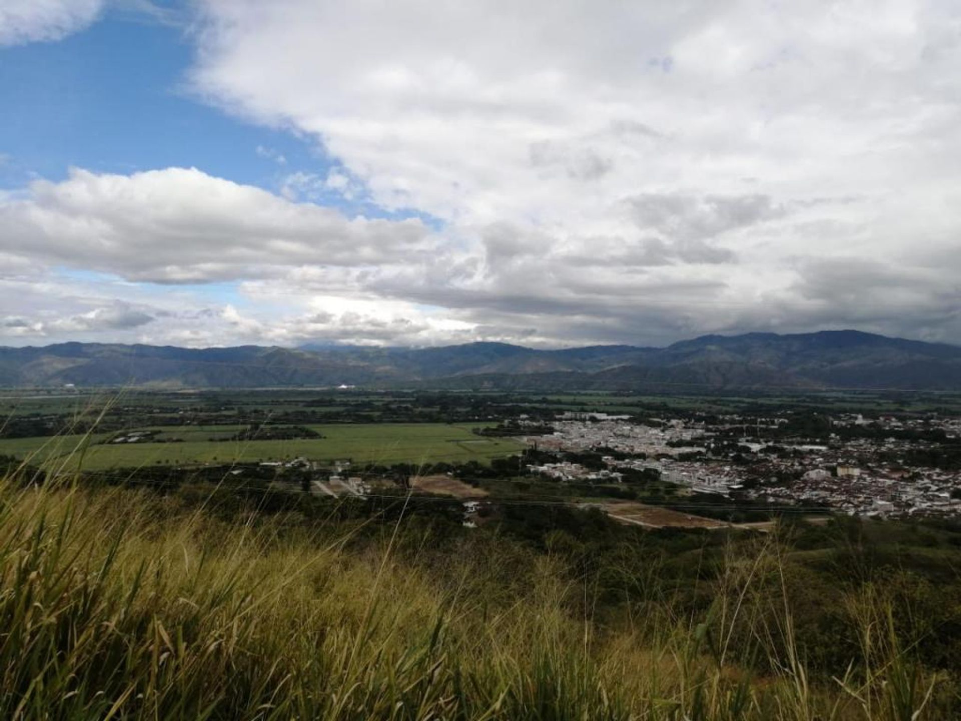 Terre dans Bugalagrande, Vallée du Cauca 10081056