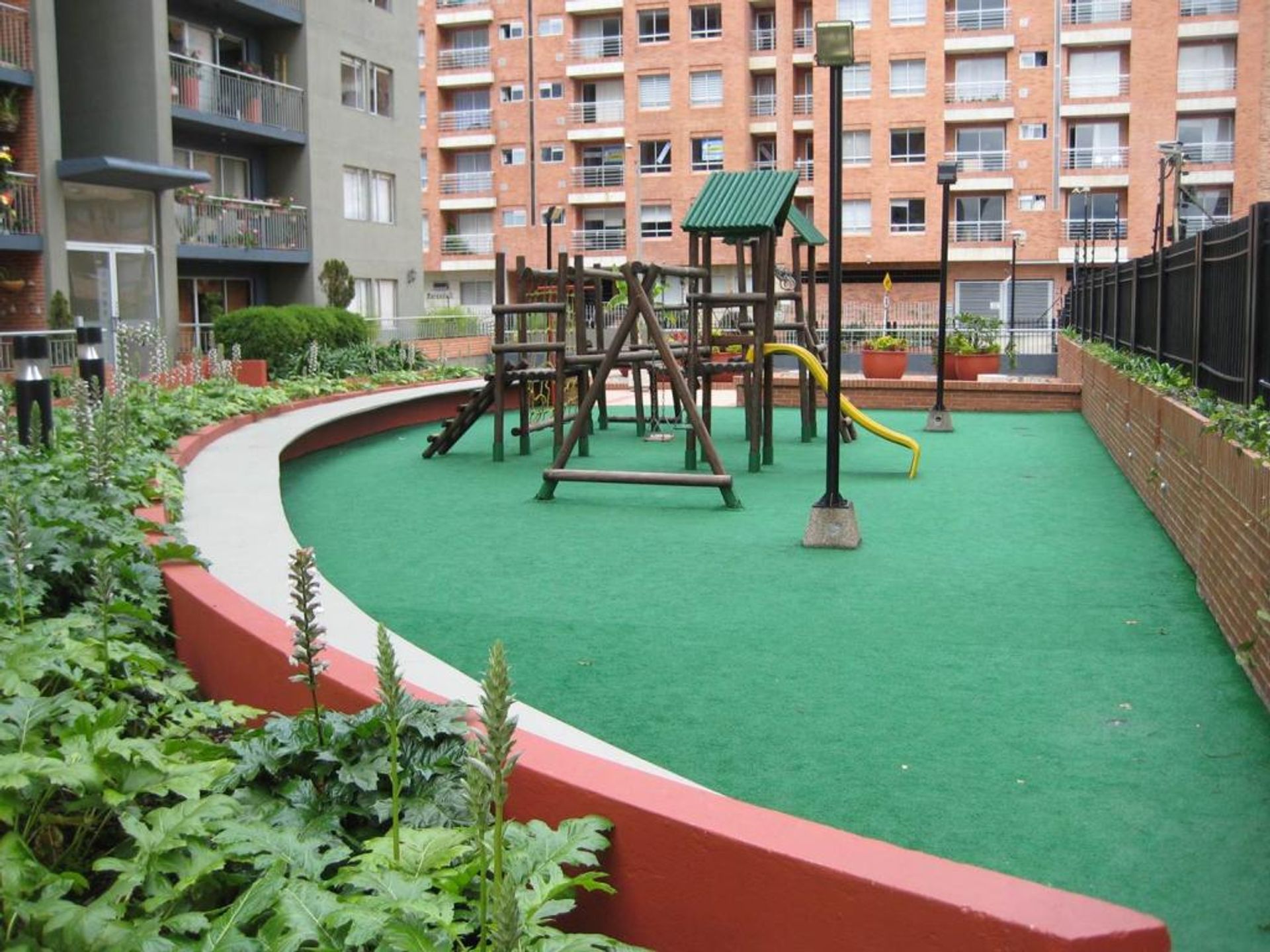 Condominium dans Bogota,  10081070