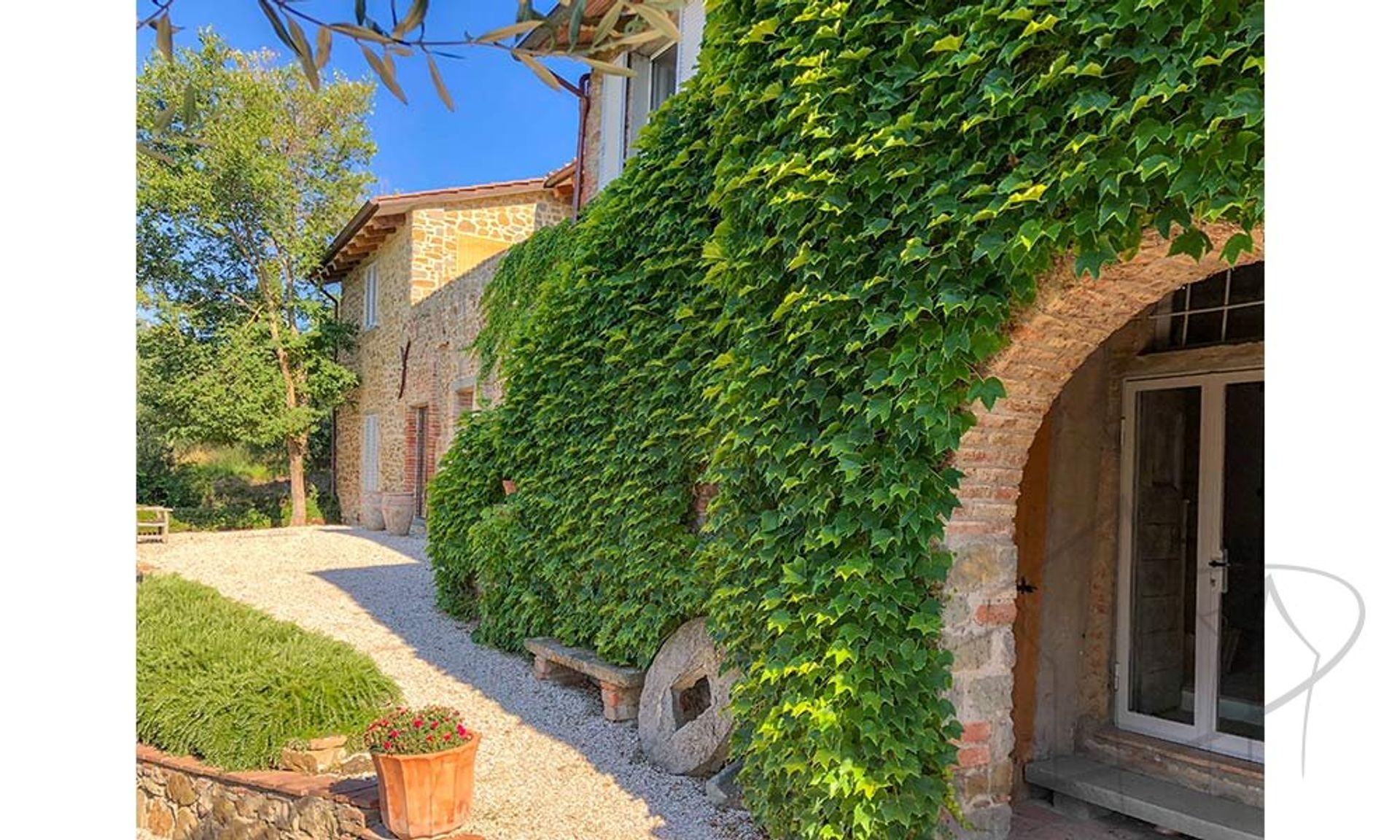 Huis in Tuoro Sul Trasimeno, Umbria 10081888