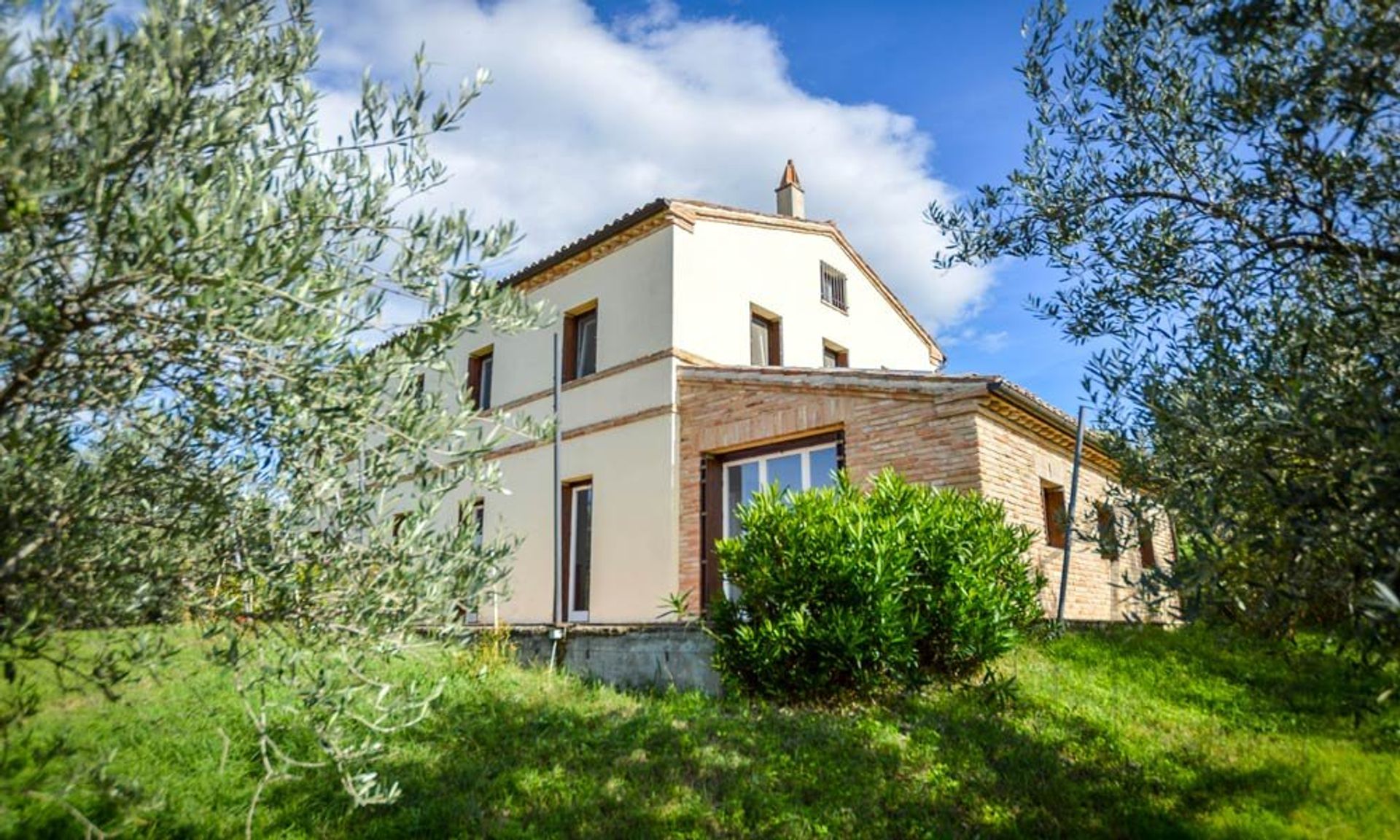 casa en Jesi, Marche 10081893