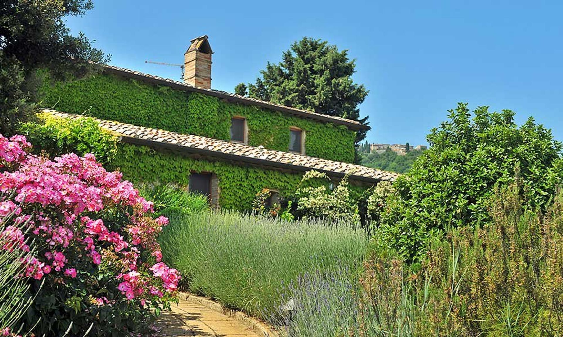 Rumah di Montefollonico, Tuscany 10081901