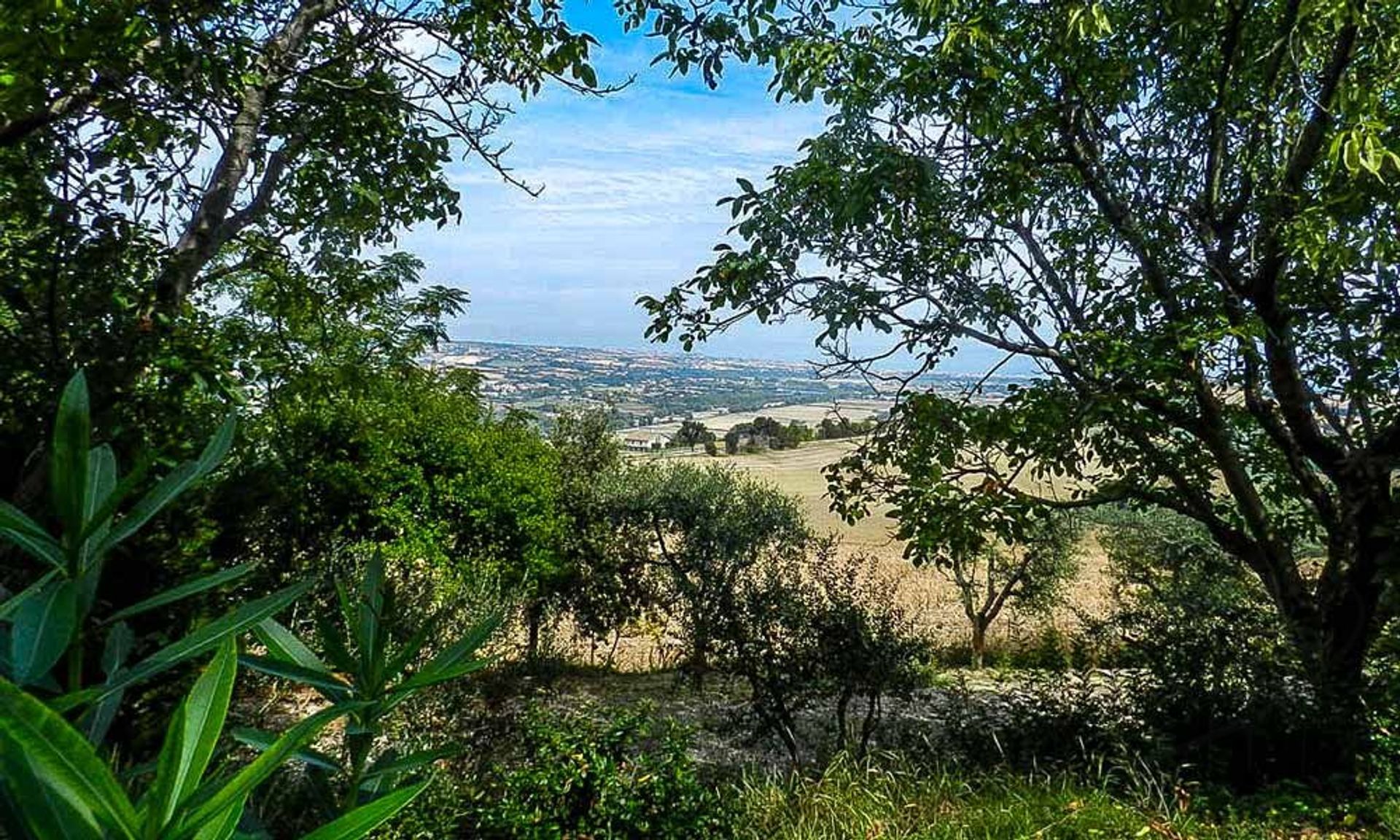 Будинок в Fermo, Marche 10081919