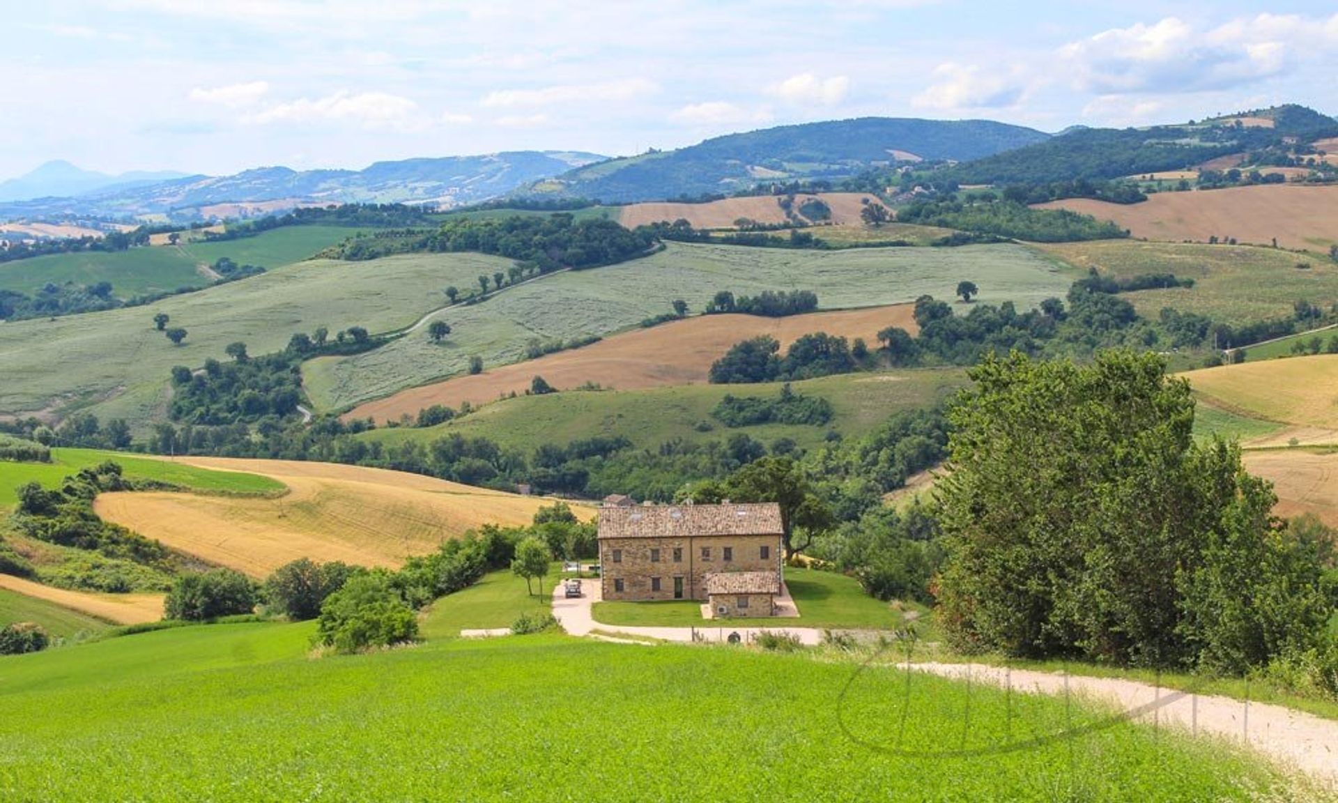 σπίτι σε Fossombrone, Marche 10081924