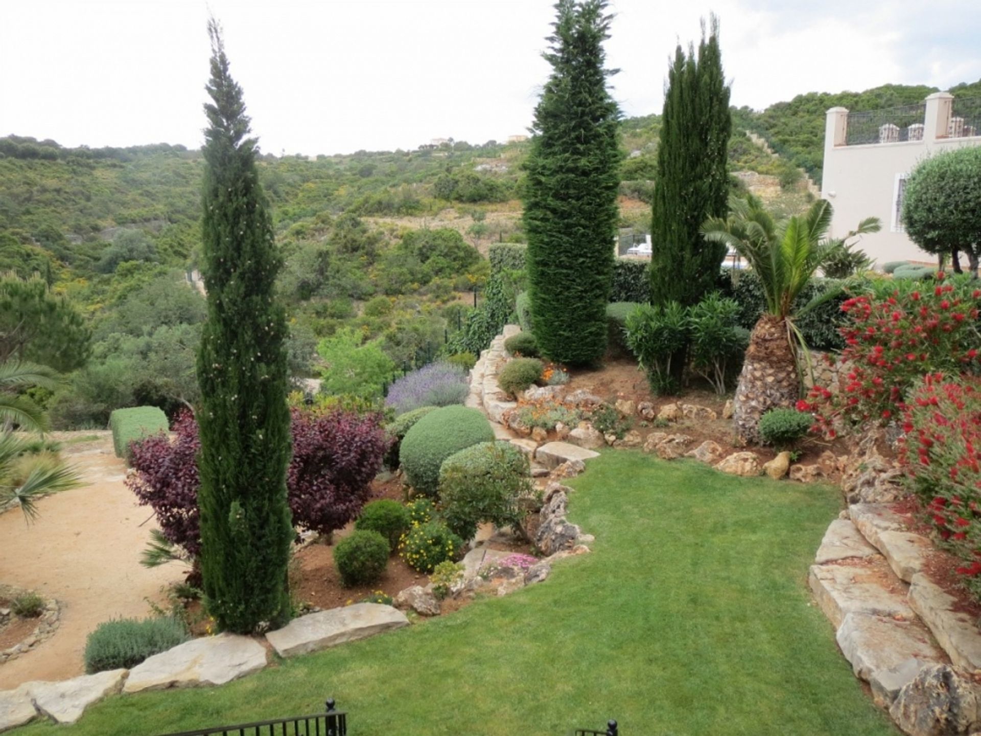 House in Ferragudo, Faro 10082010