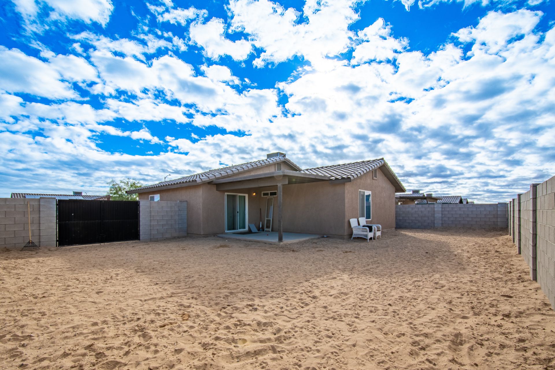 House in Yuma, Arizona 10082099