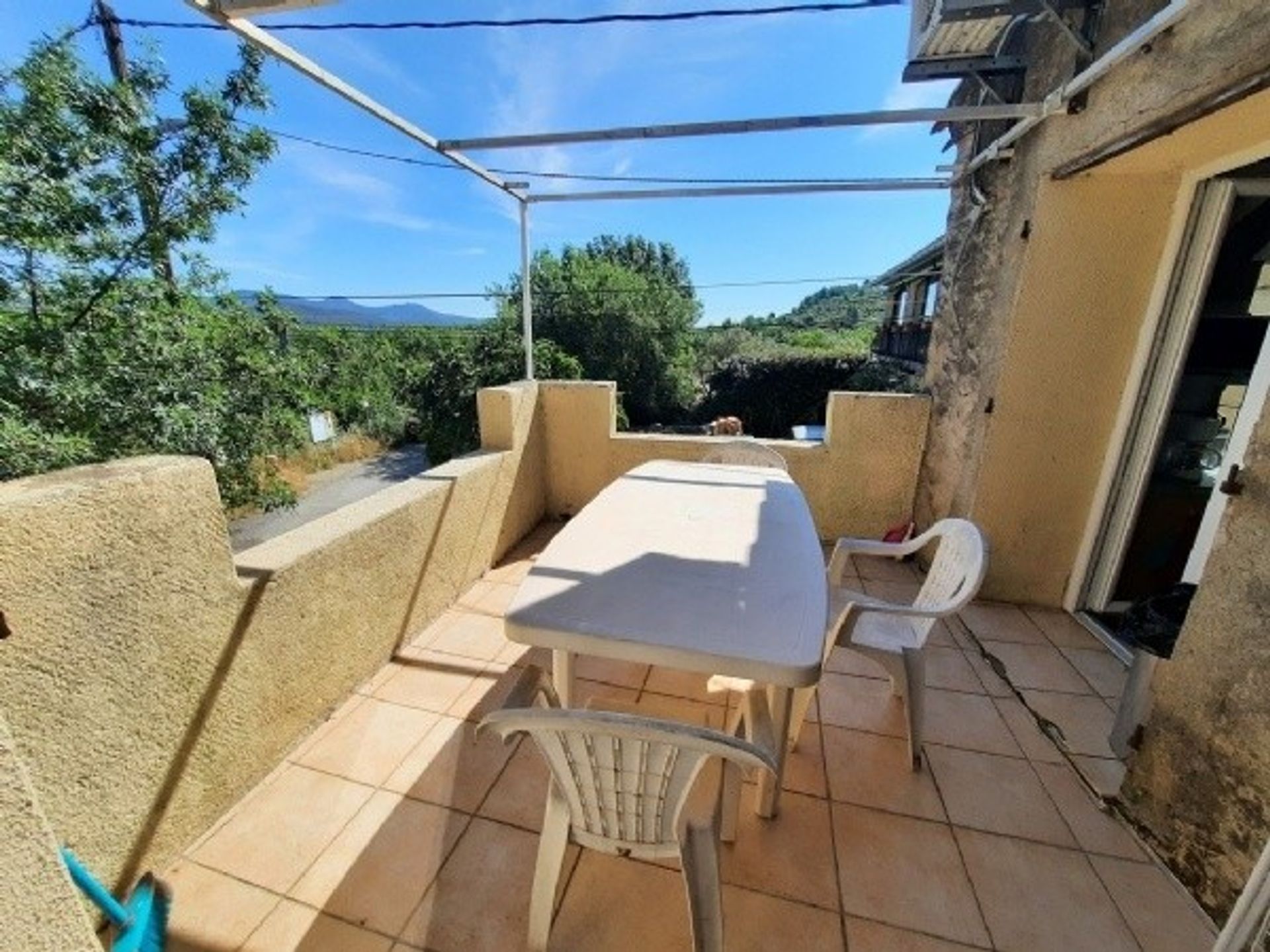 House in Beziers, Languedoc-Roussillon 10082146