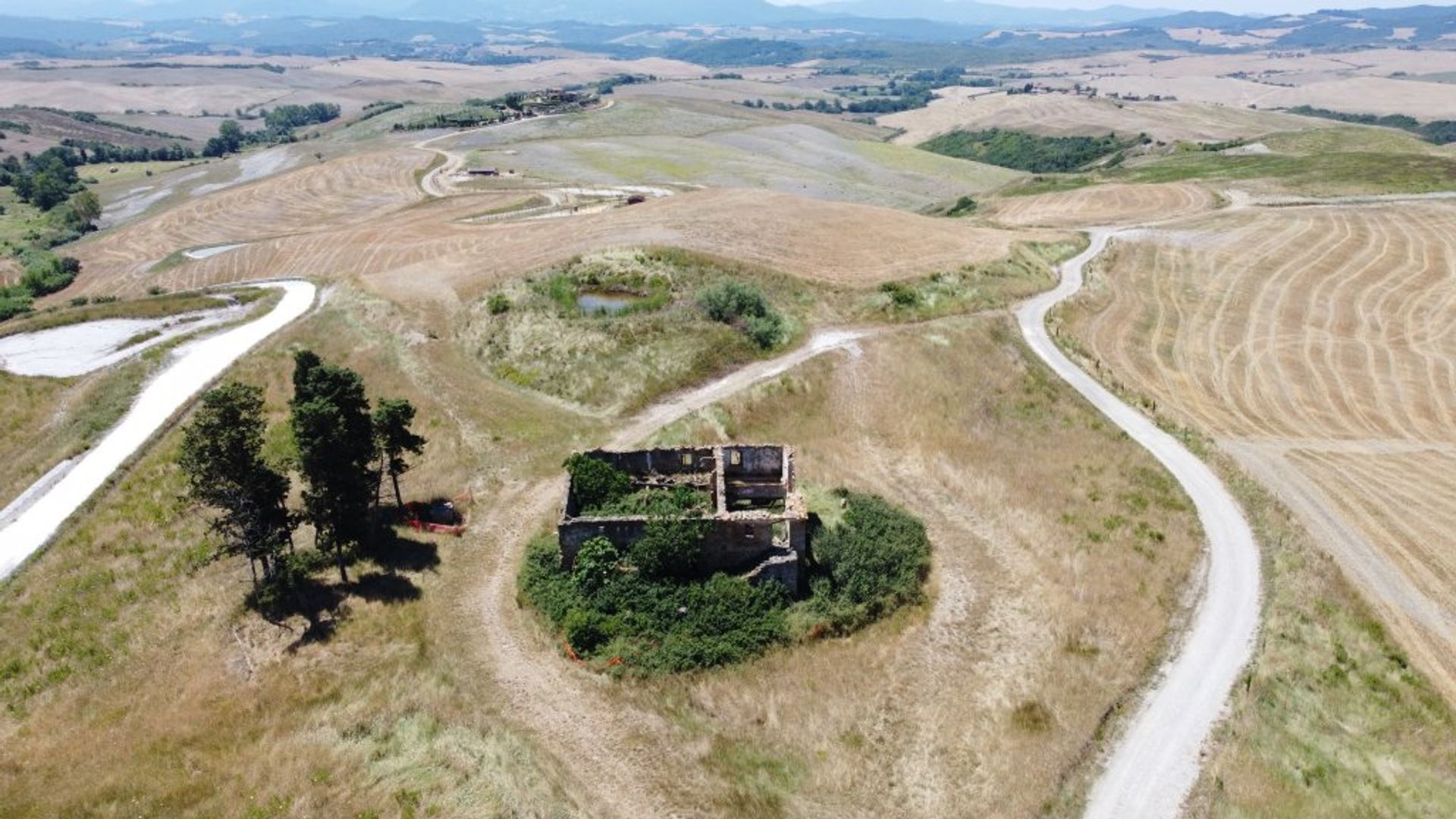 Osakehuoneisto sisään Volterra, Toscana 10082230