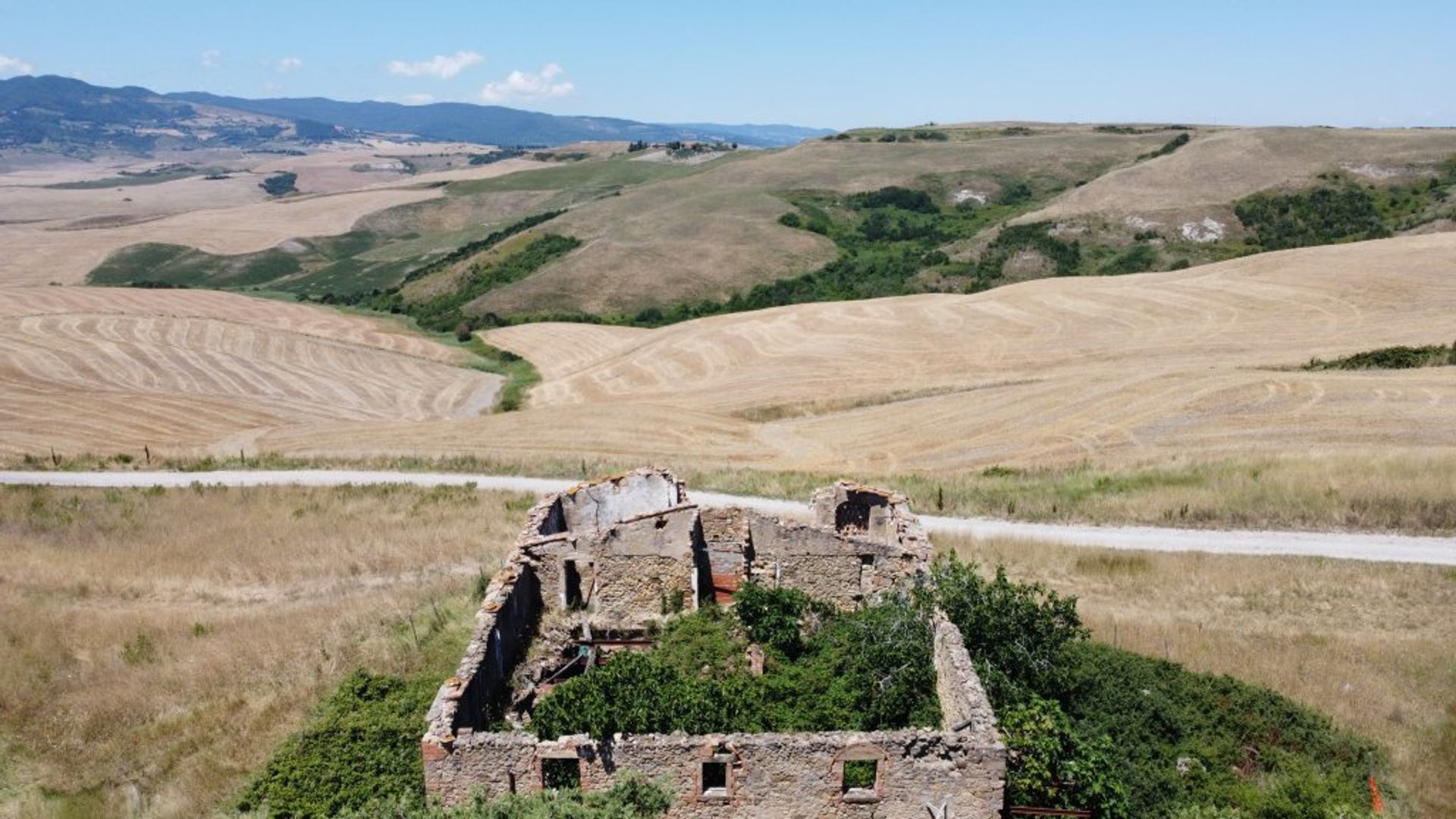 Osakehuoneisto sisään Volterra, Toscana 10082230