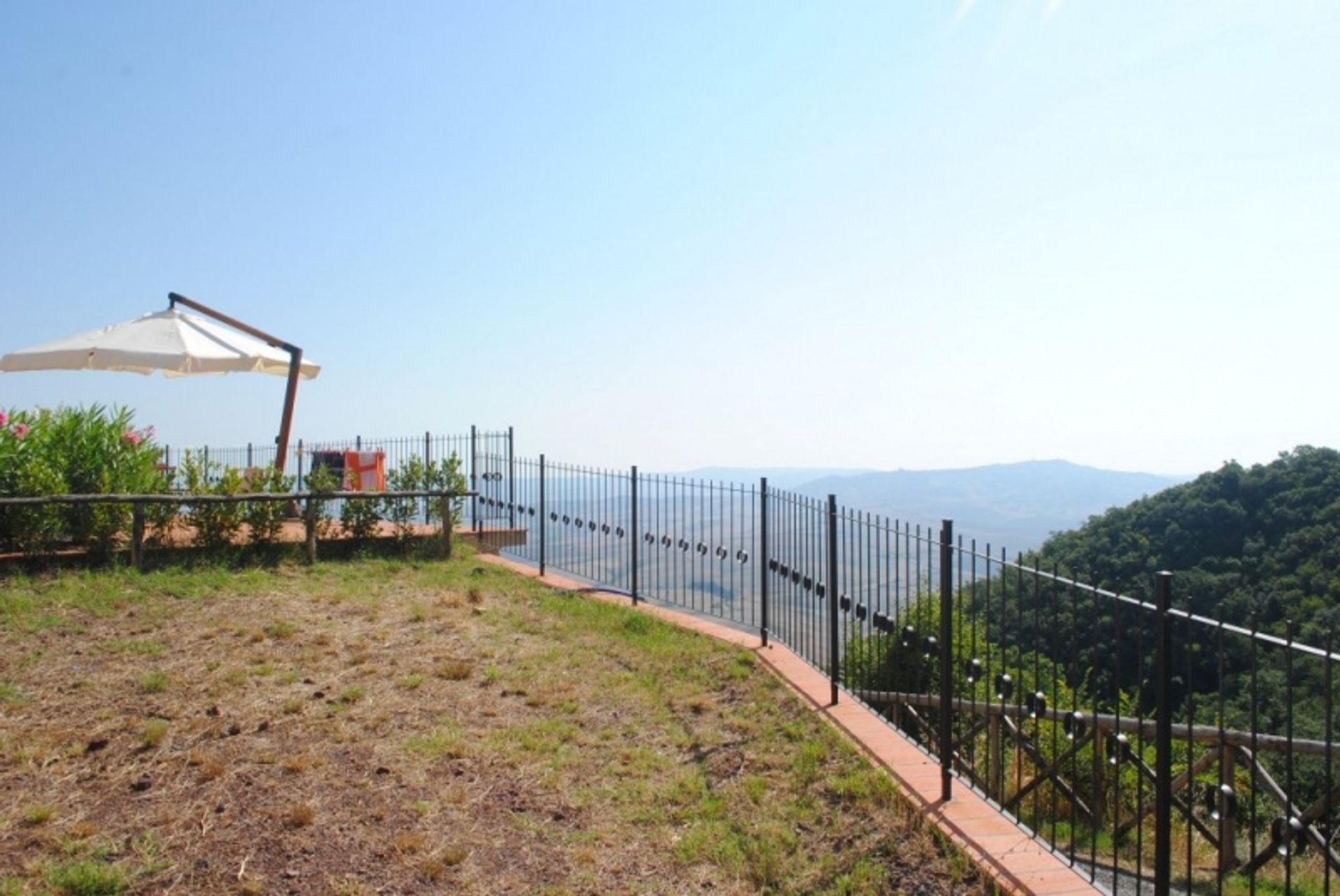 Condominium dans Montecatini, Tuscany 10082369