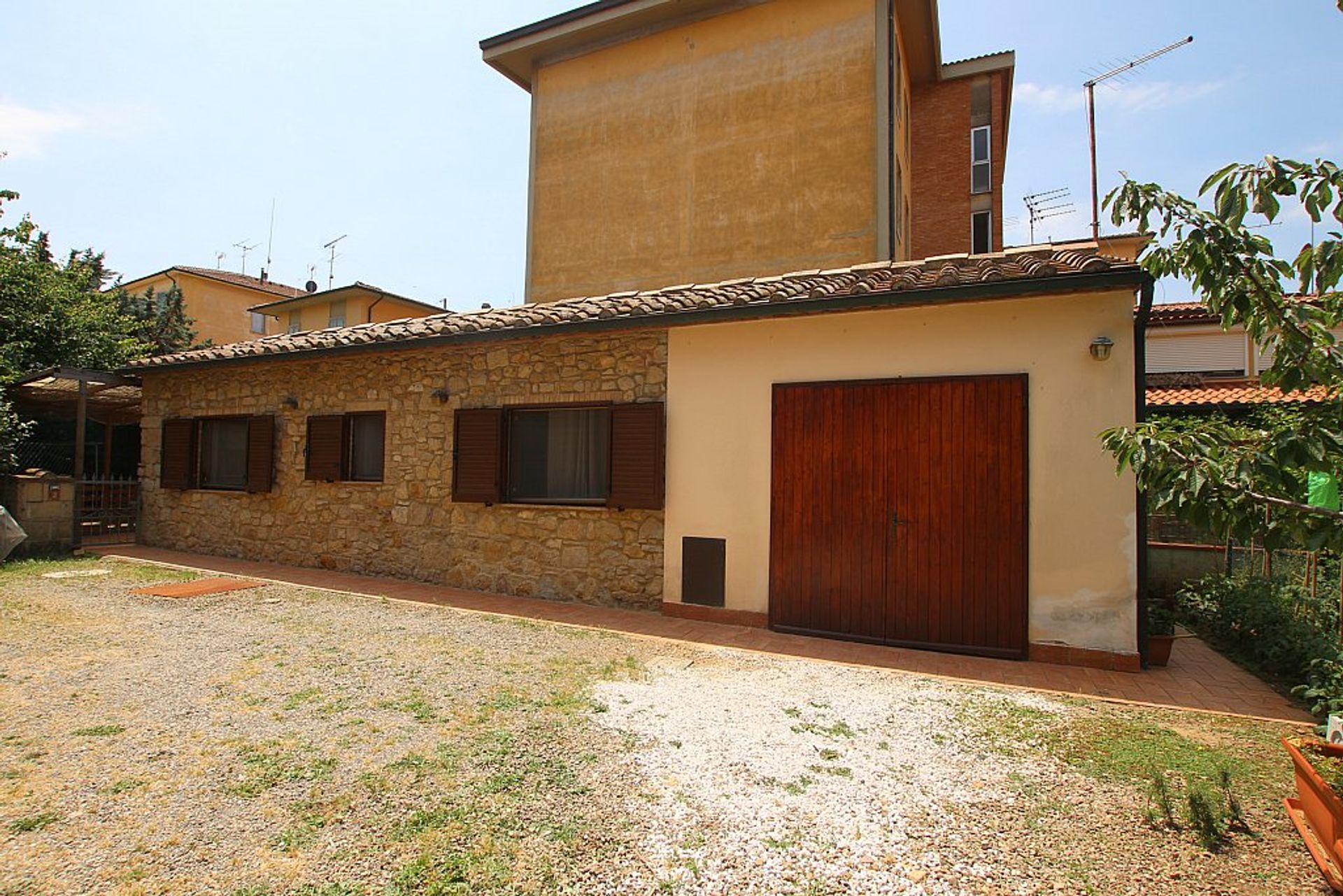 Hus i Volterra, Toscana 10082396