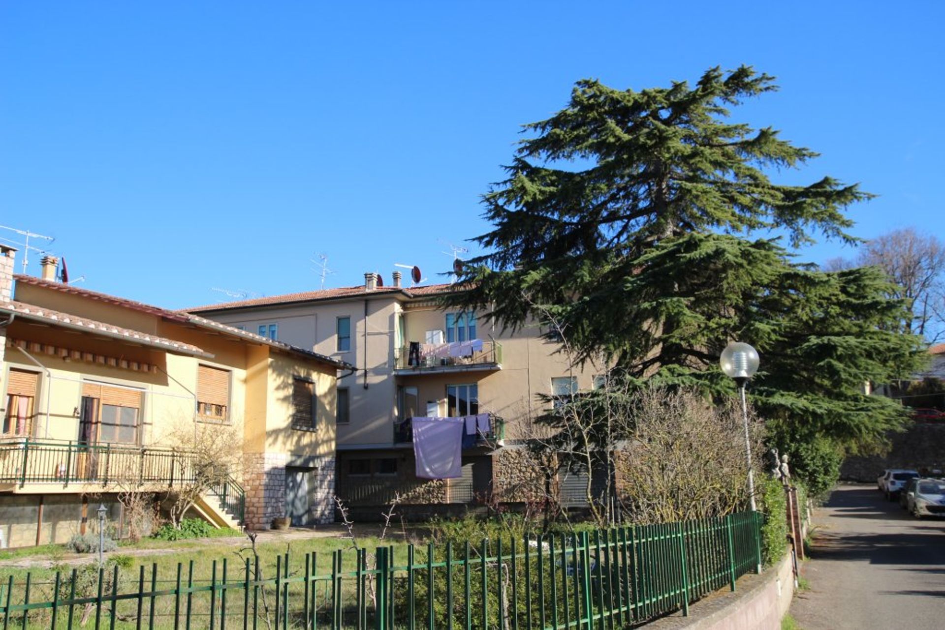 Condominium dans Volterra, Toscane 10082403