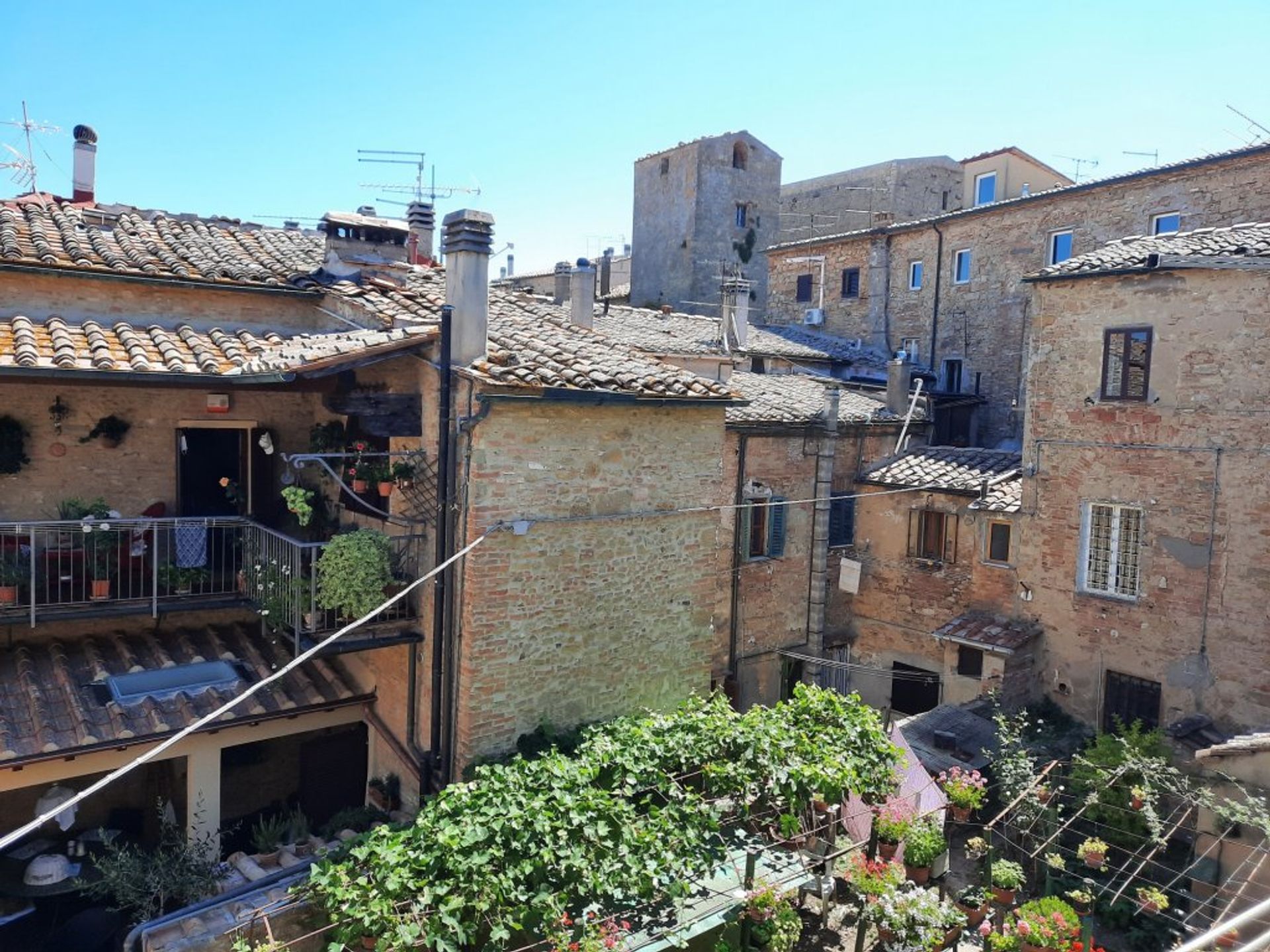 Condominio en Volterra, toscana 10082413