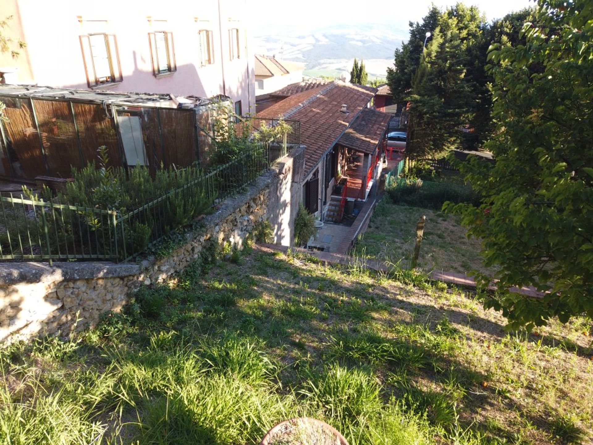 rumah dalam Volterra, Tuscany 10082415