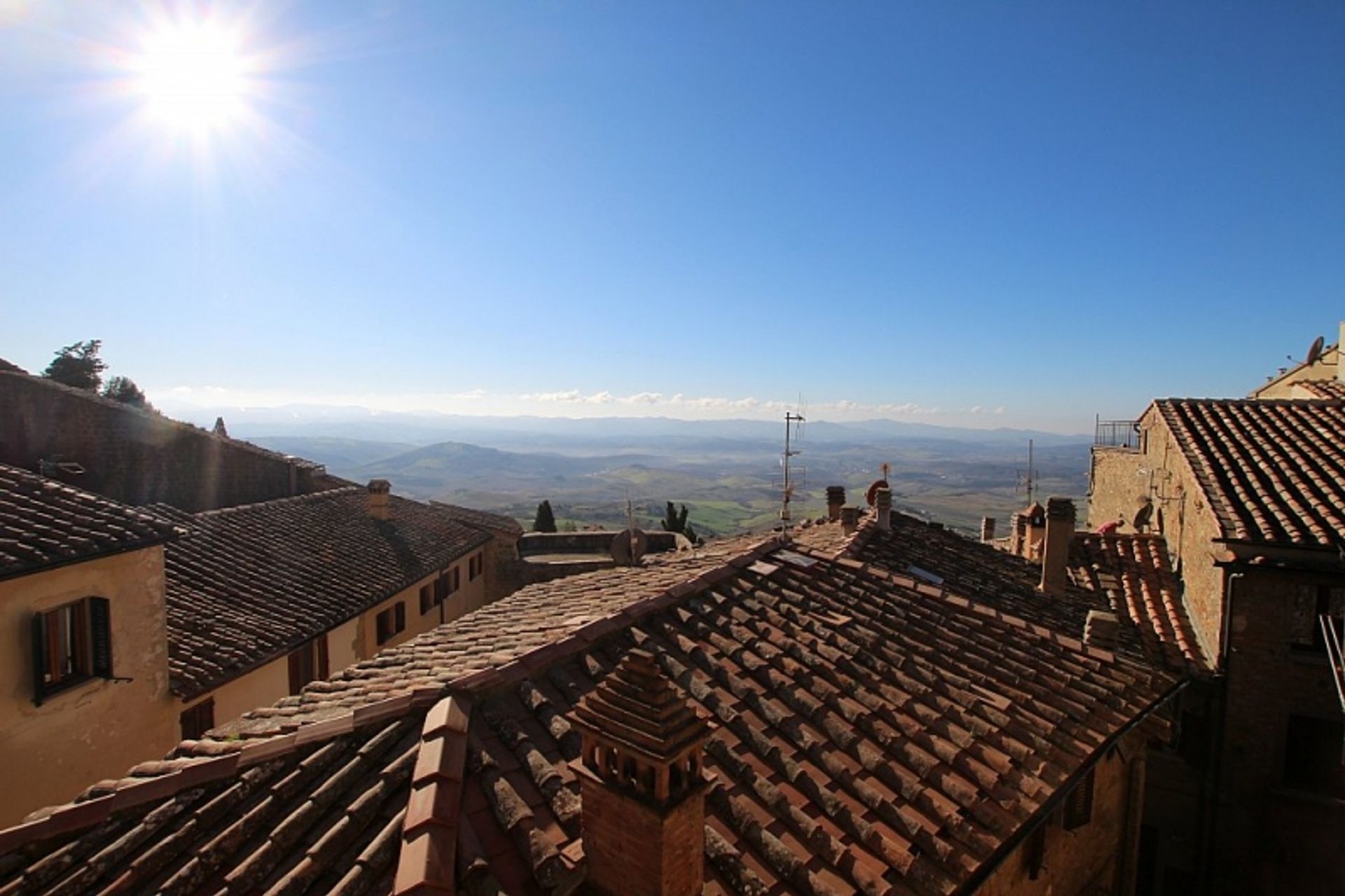 Ejerlejlighed i Volterra, Toscana 10082425