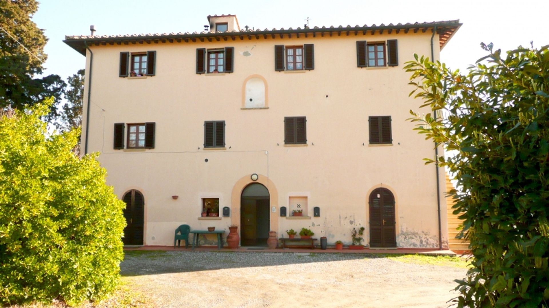 Condominium in Volterra, Tuscany 10082451