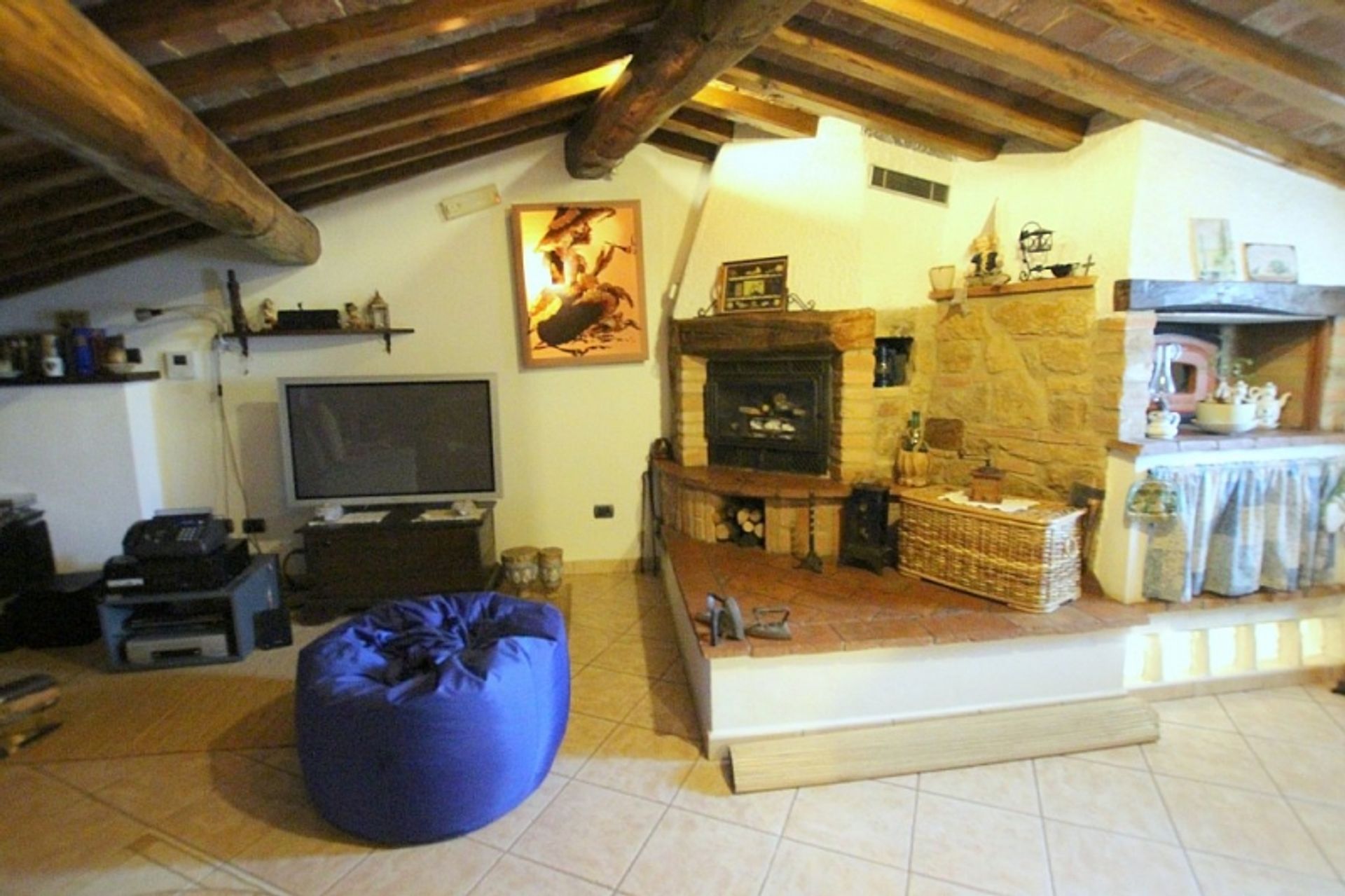 Condominium in Volterra, Toscane 10082455