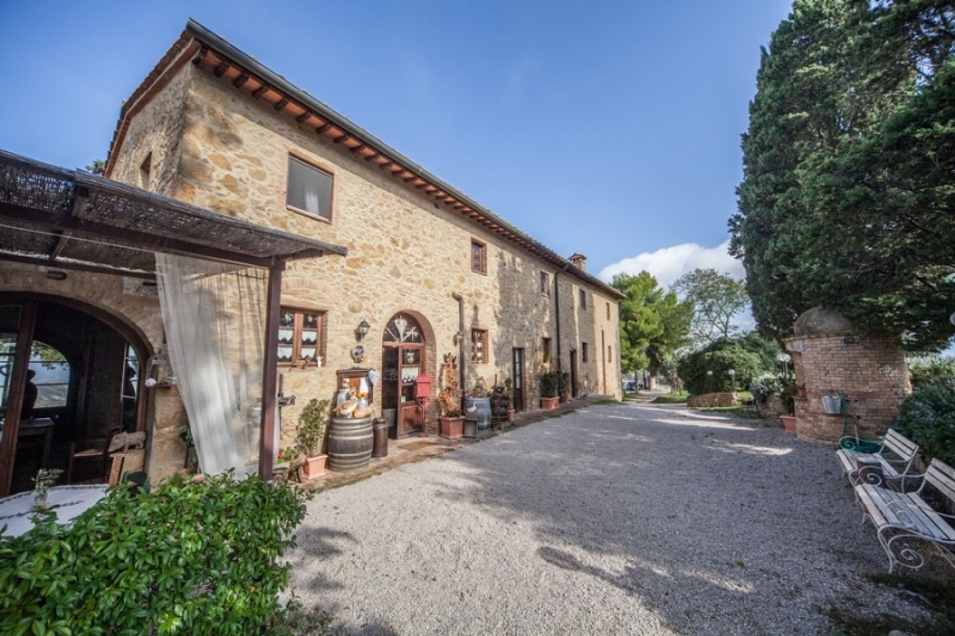 Industriel i Volterra, Toscana 10082520