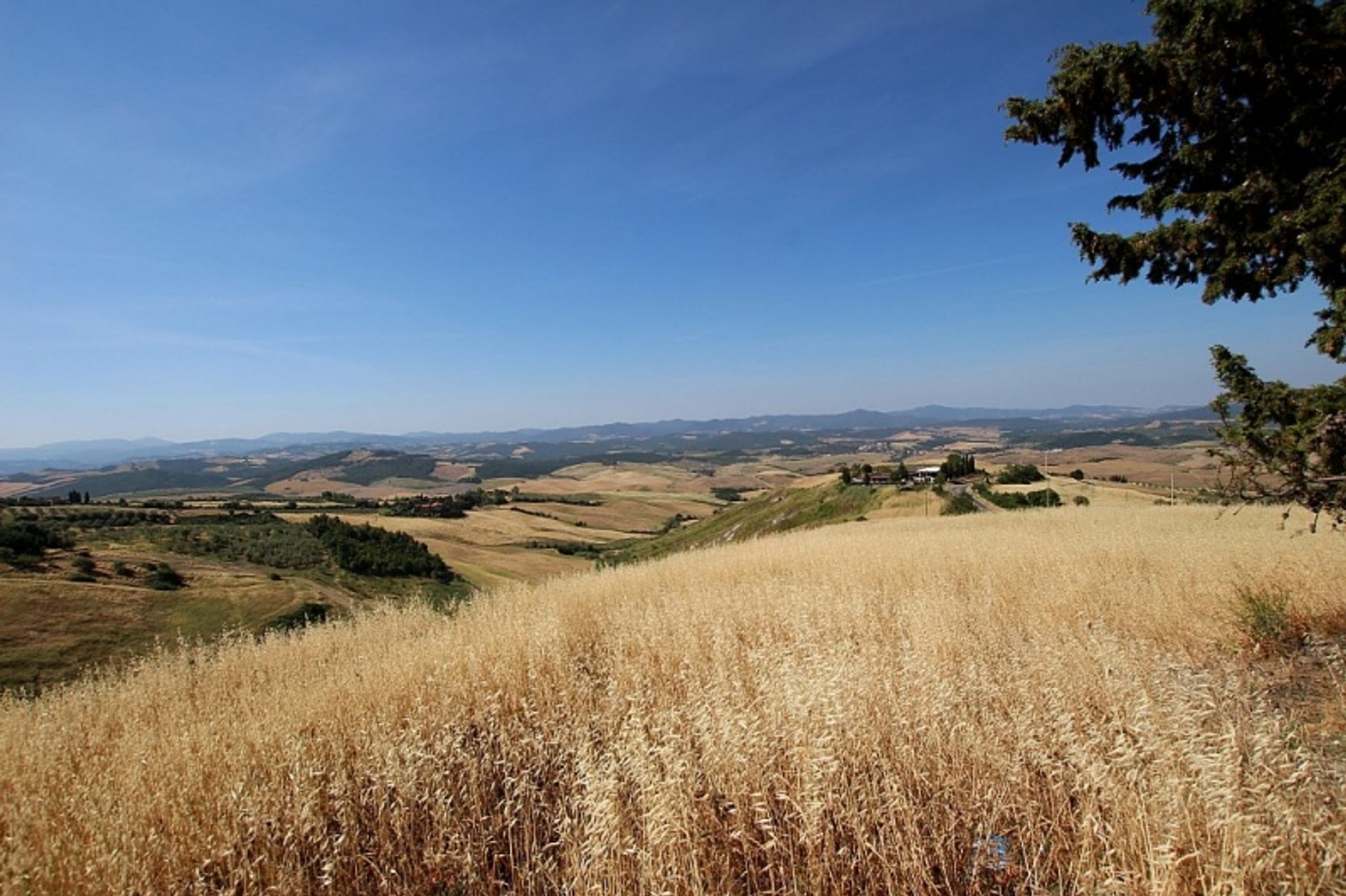 Rumah di Volterra, Toskana 10082562