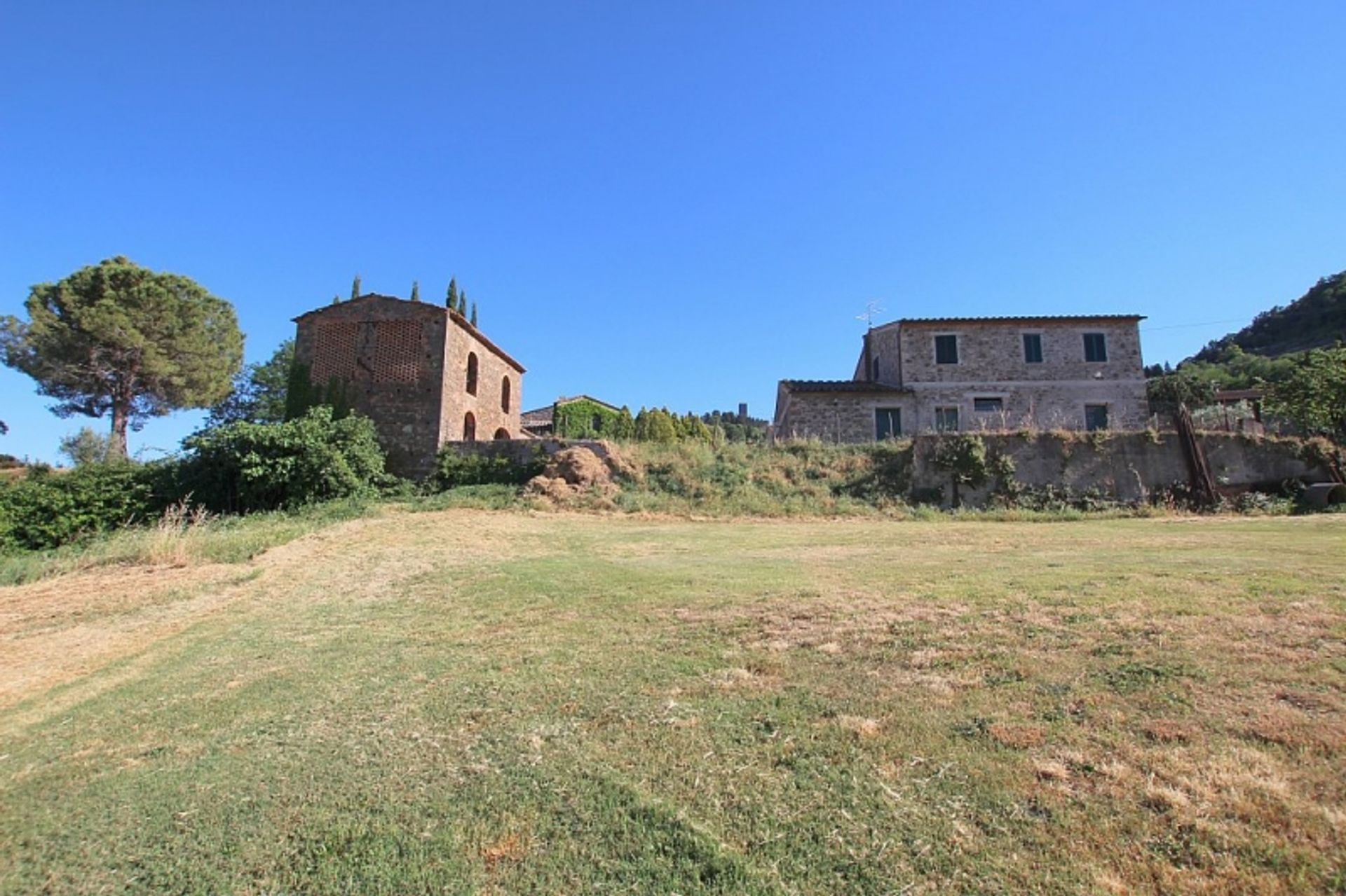 Rumah di Montecatini, Toskana 10082565