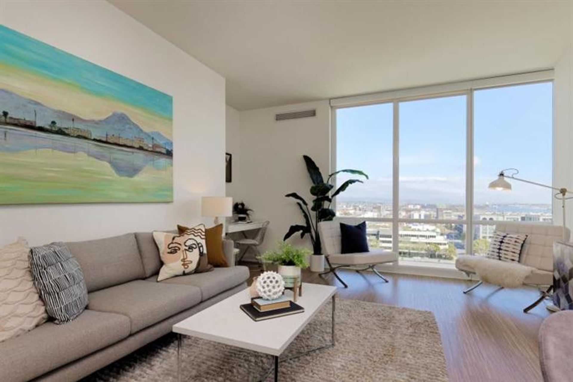 Condominium in , California 10082750