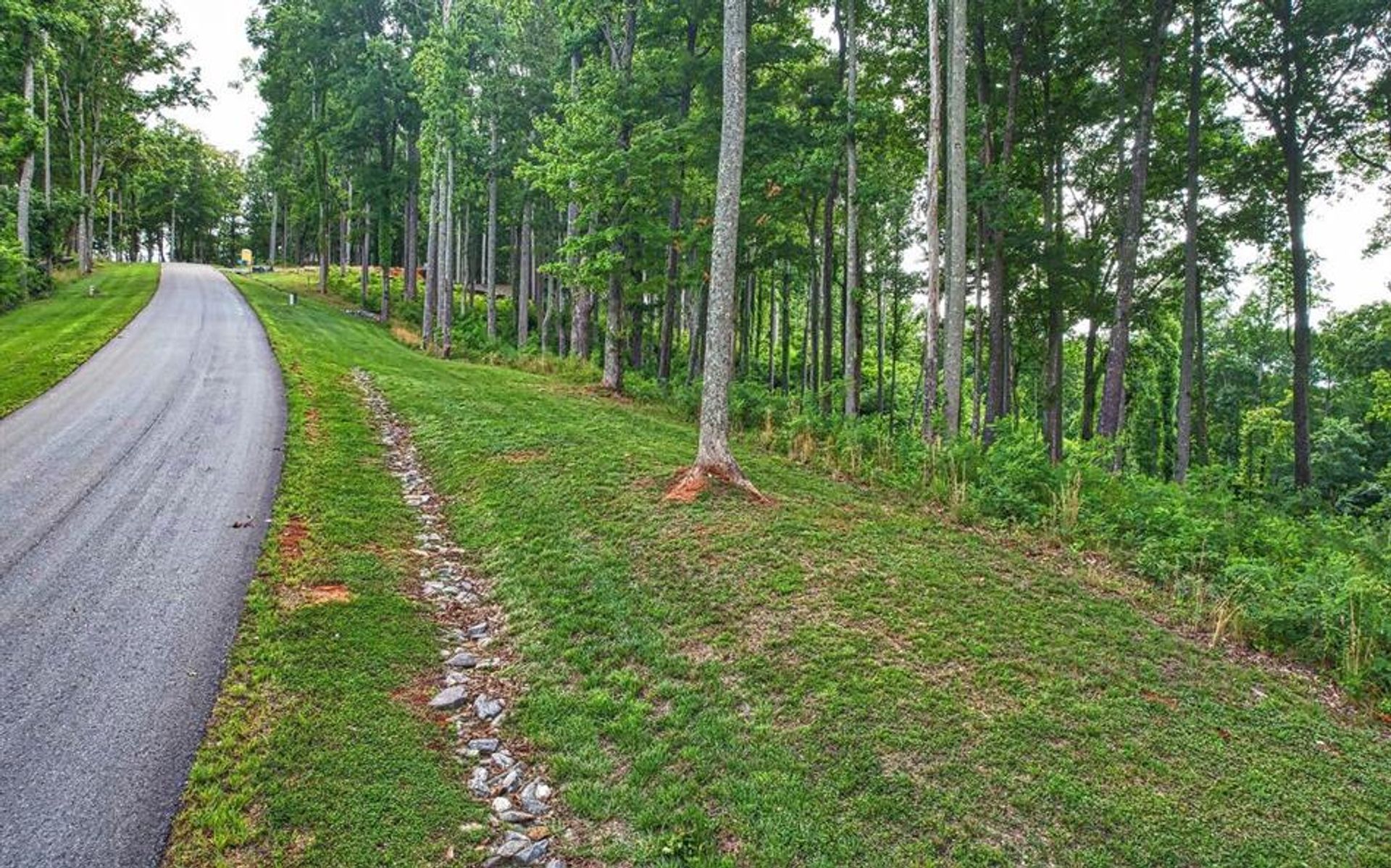 Tierra en lago canal, Georgia 10083072