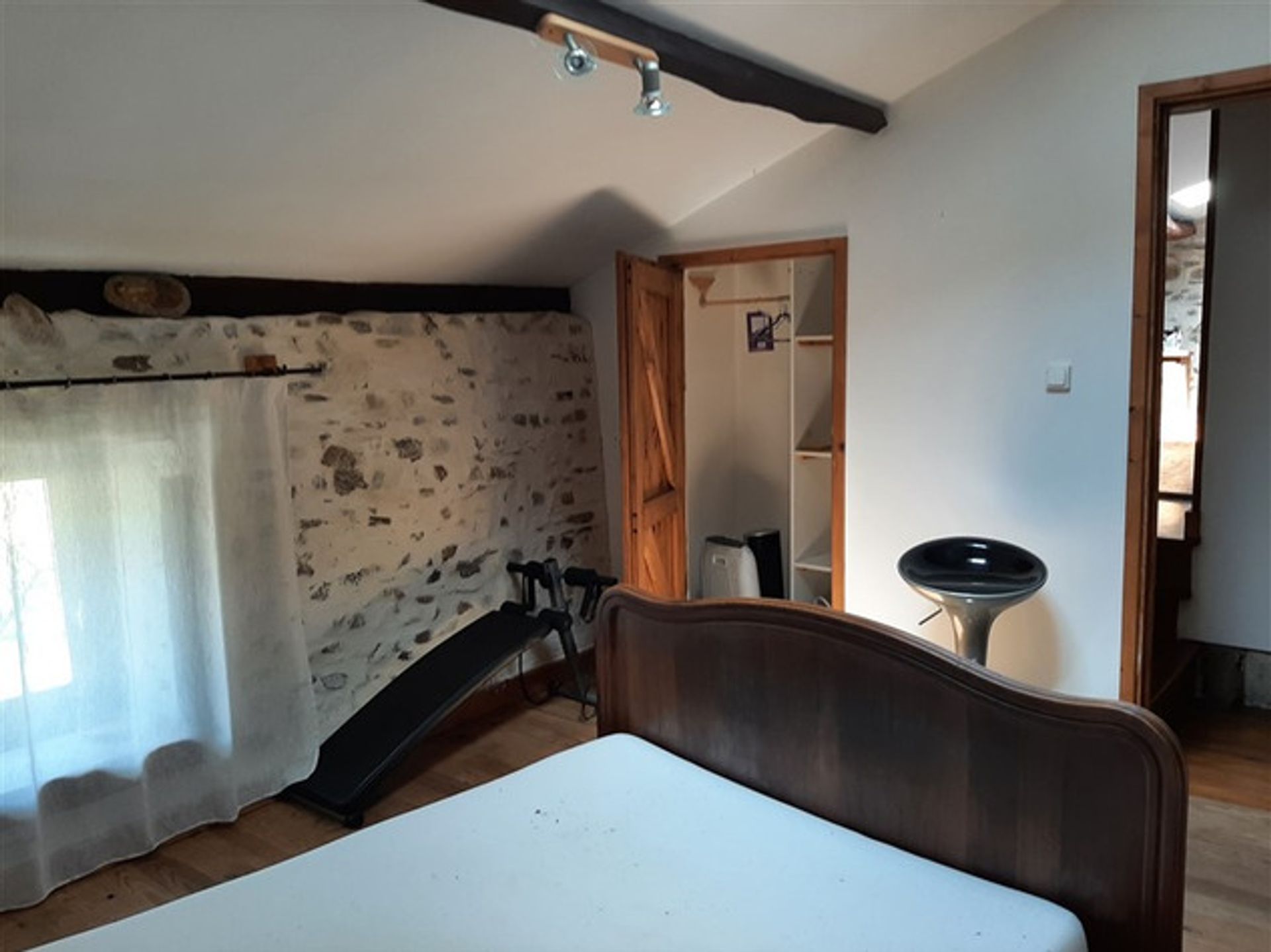 Hus i Bussiere-Poitevine, Limousin 10083640