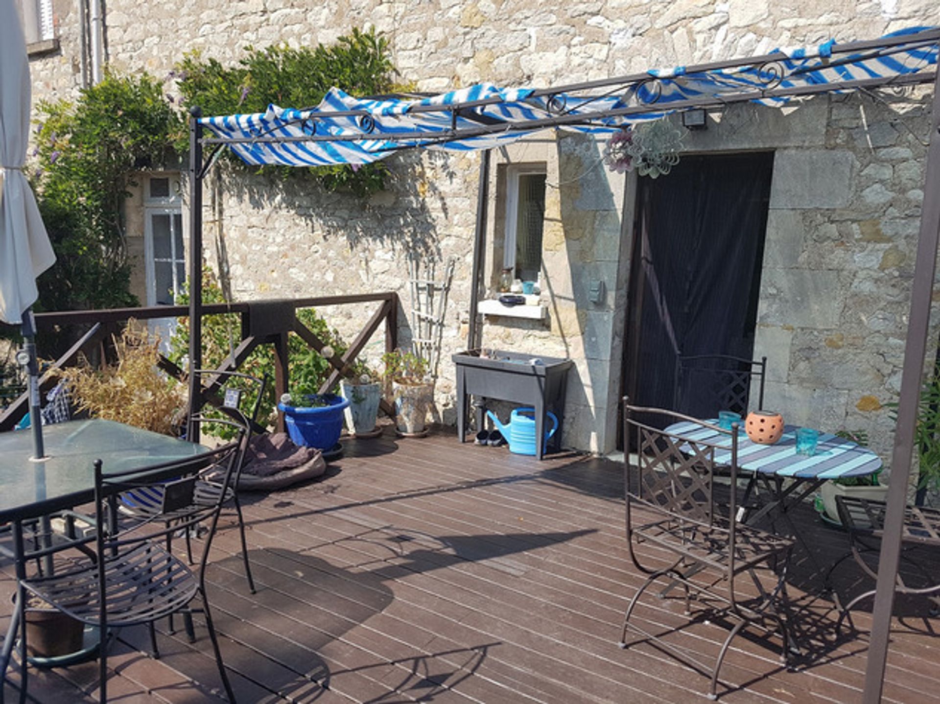 rumah dalam Saint Leomer, Poitou-Charentes 10083671