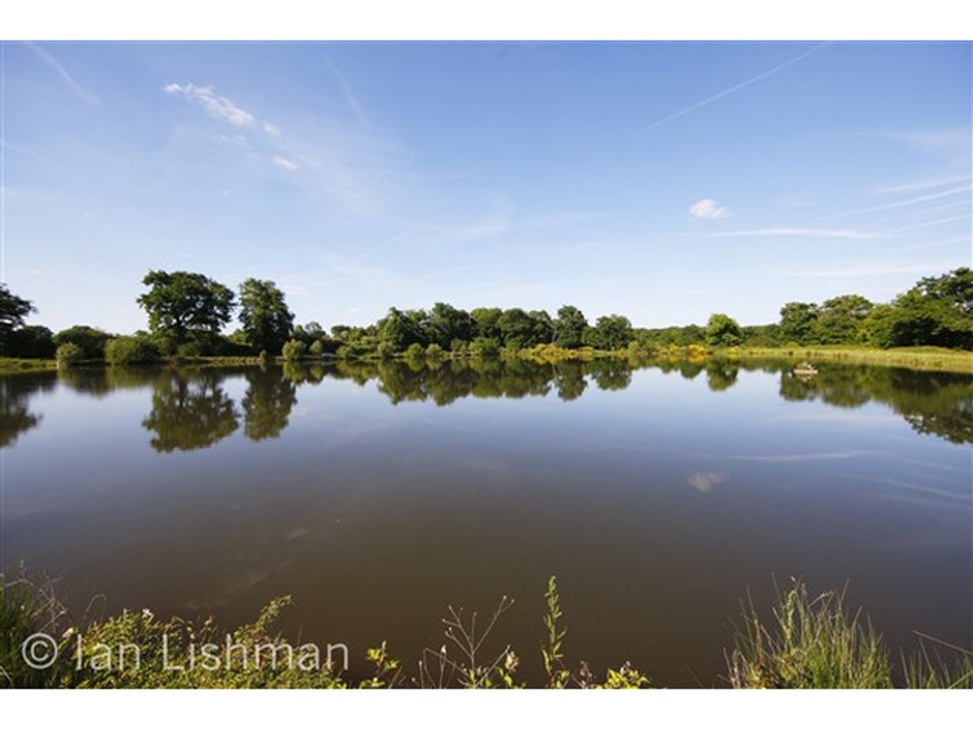 Osakehuoneisto sisään Confolens, Poitou-Charentes 10083689