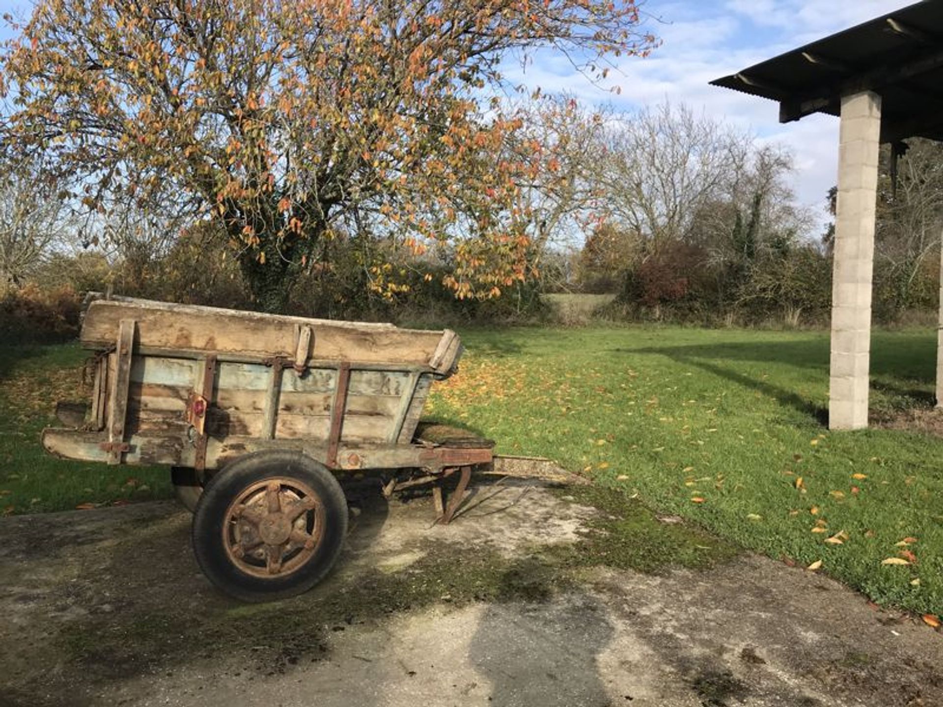 σπίτι σε Sauze-Vaussais, Poitou-Charentes 10083695