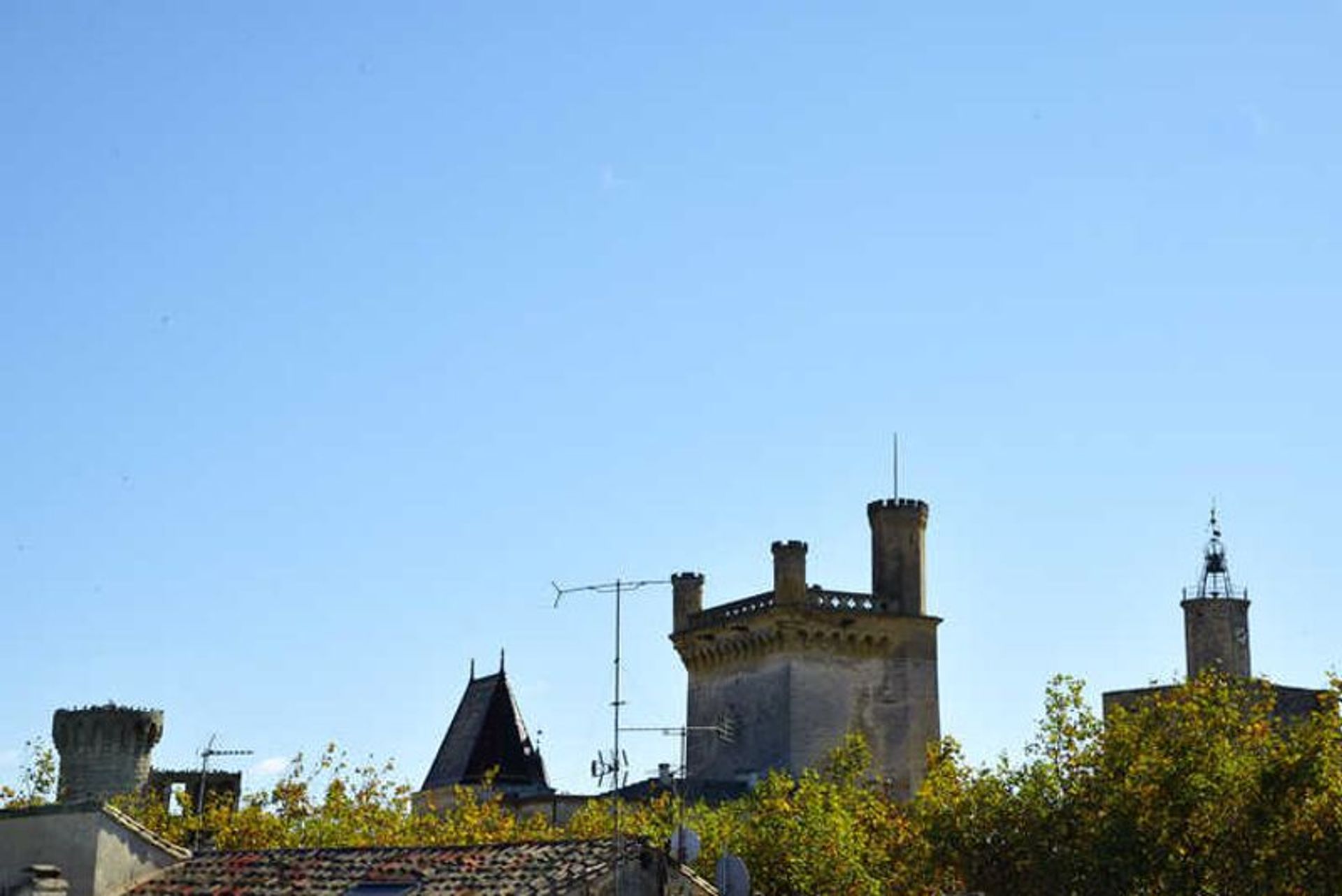 Eigentumswohnung im Uzes, Languedoc-Roussillon 10083700