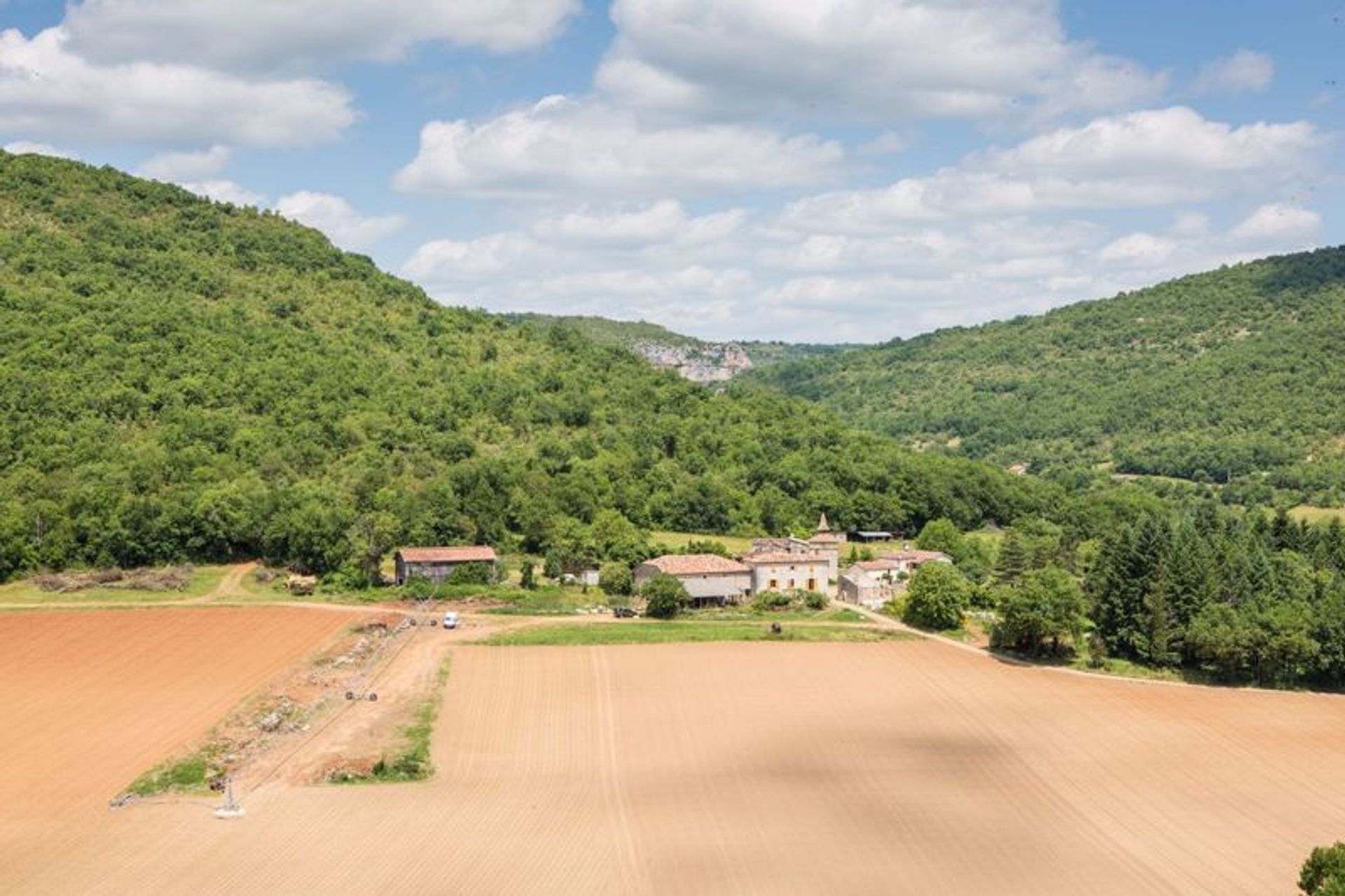 жилой дом в St Antonin Noble Val, Midi-Pyrenees 10083712